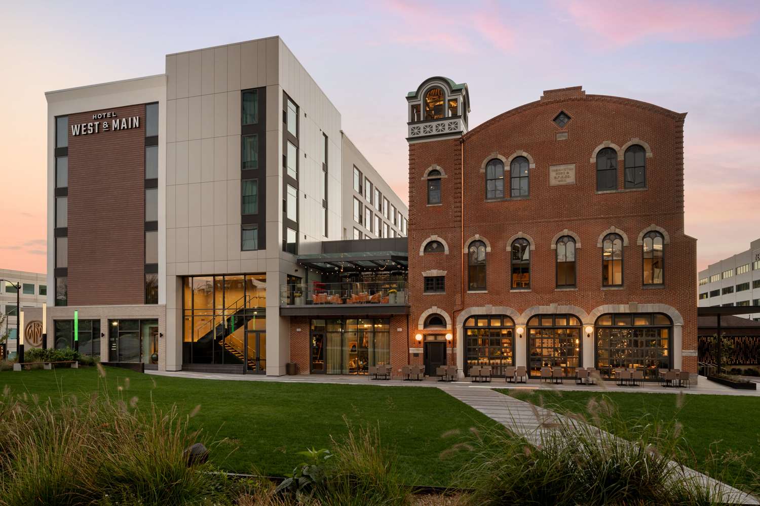 Hotel West & Main Conshohocken, Tapestry Collection Hilton 1