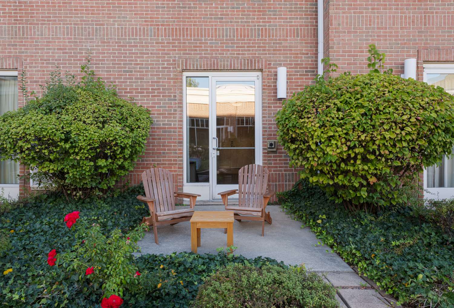 Hilton Garden Inn St. Charles 2