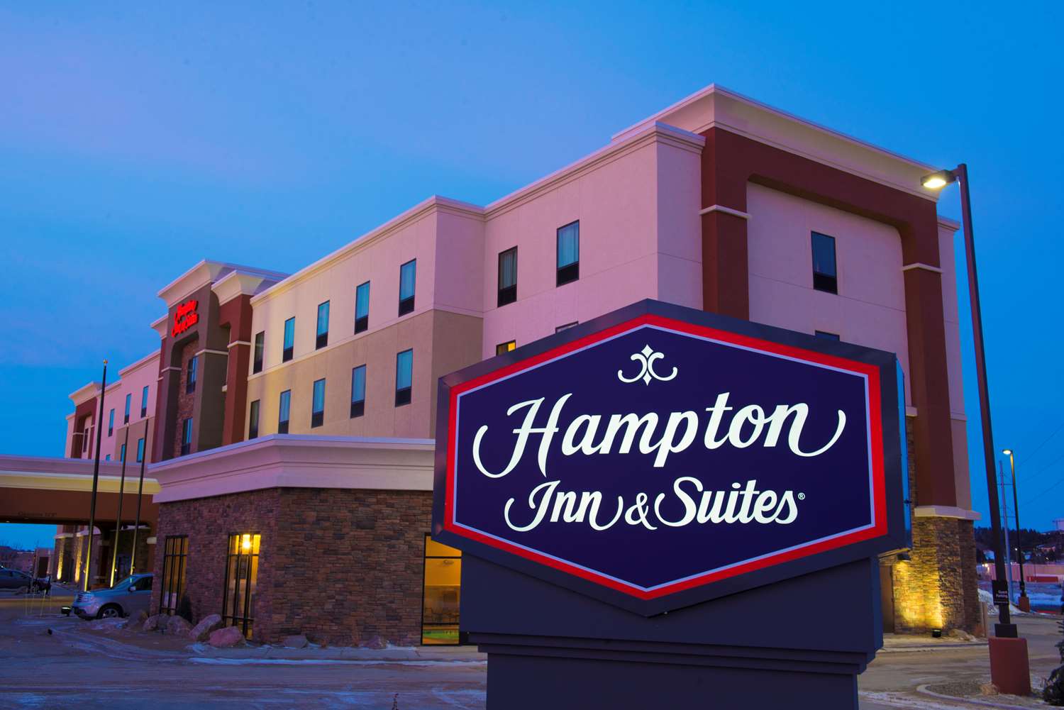 Hampton Inn & Suites Bismarck Northwest 1
