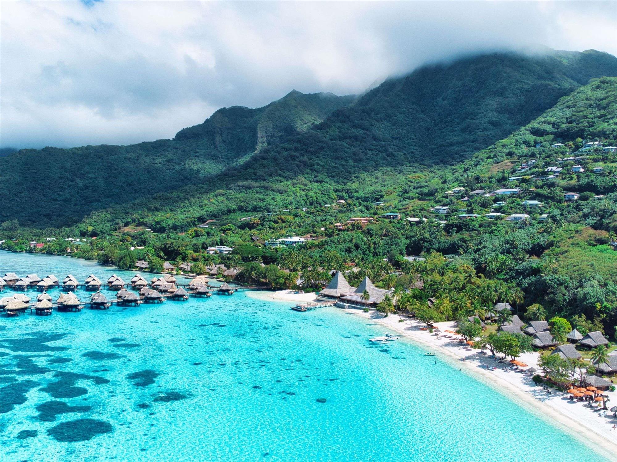 Sofitel Kia Ora Moorea Beach Resort 1