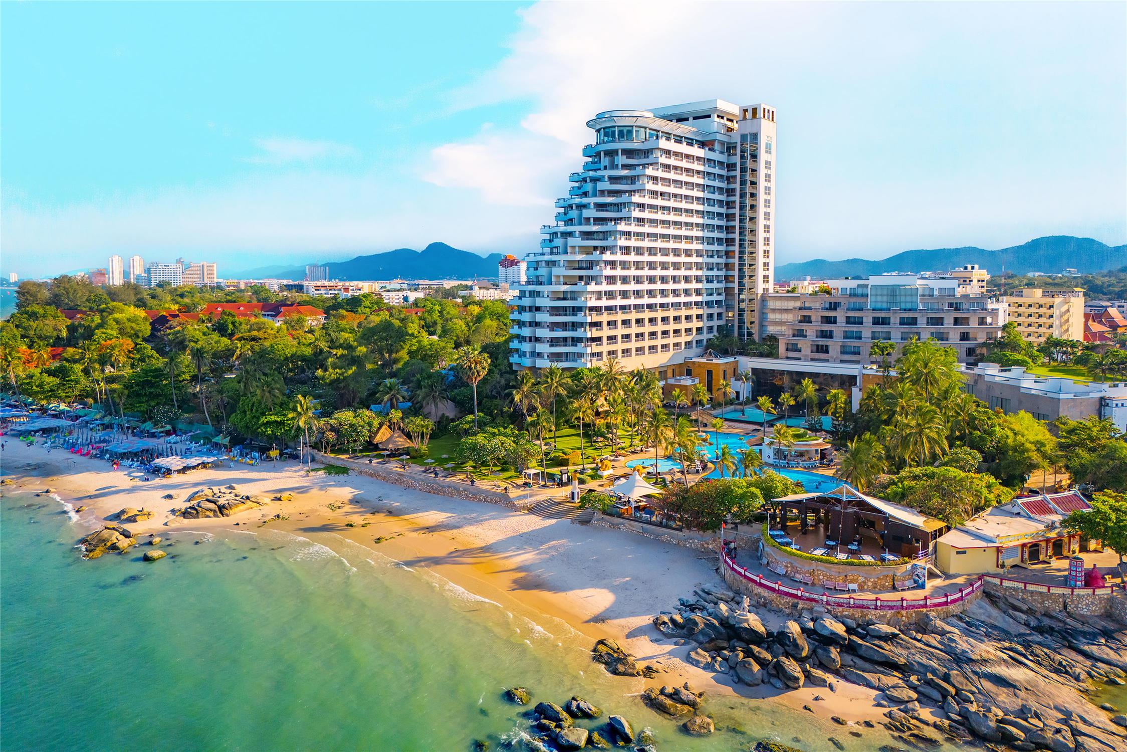Hilton Hua Hin Resort & Spa 1