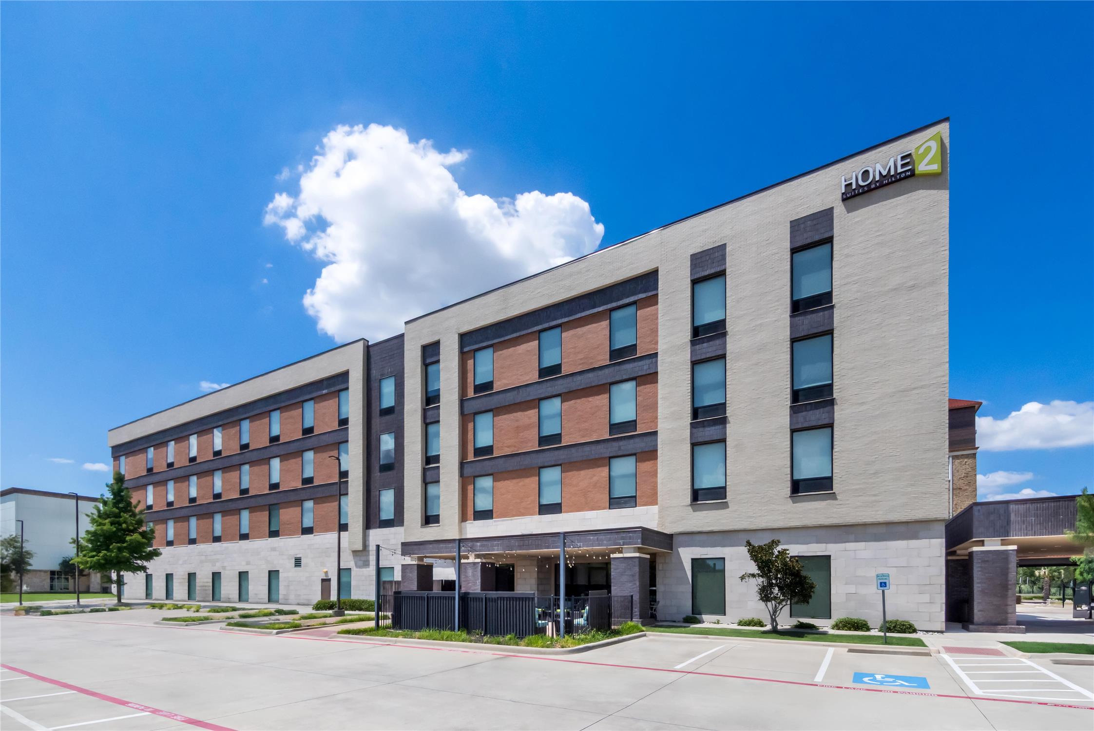 Home2 Suites By Hilton Dallas Grand Prairie 1