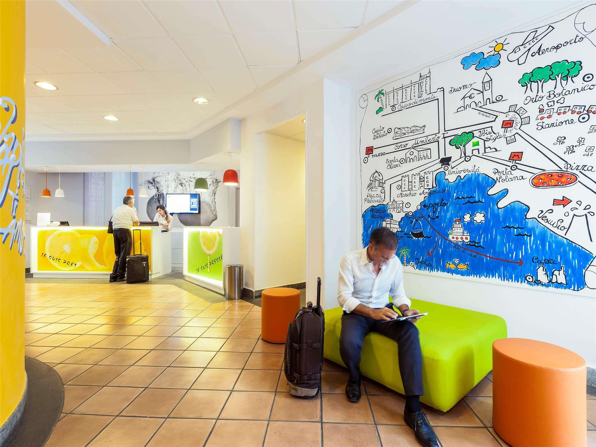 Ibis Styles Napoli Garibaldi 2