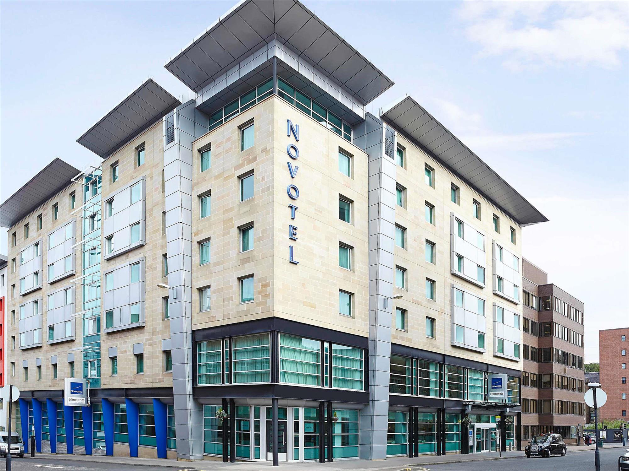 Novotel Glasgow Centre 1
