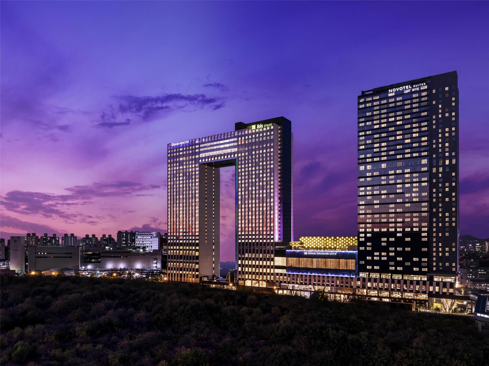 Novotel Ambassador Seoul Yongsan 1