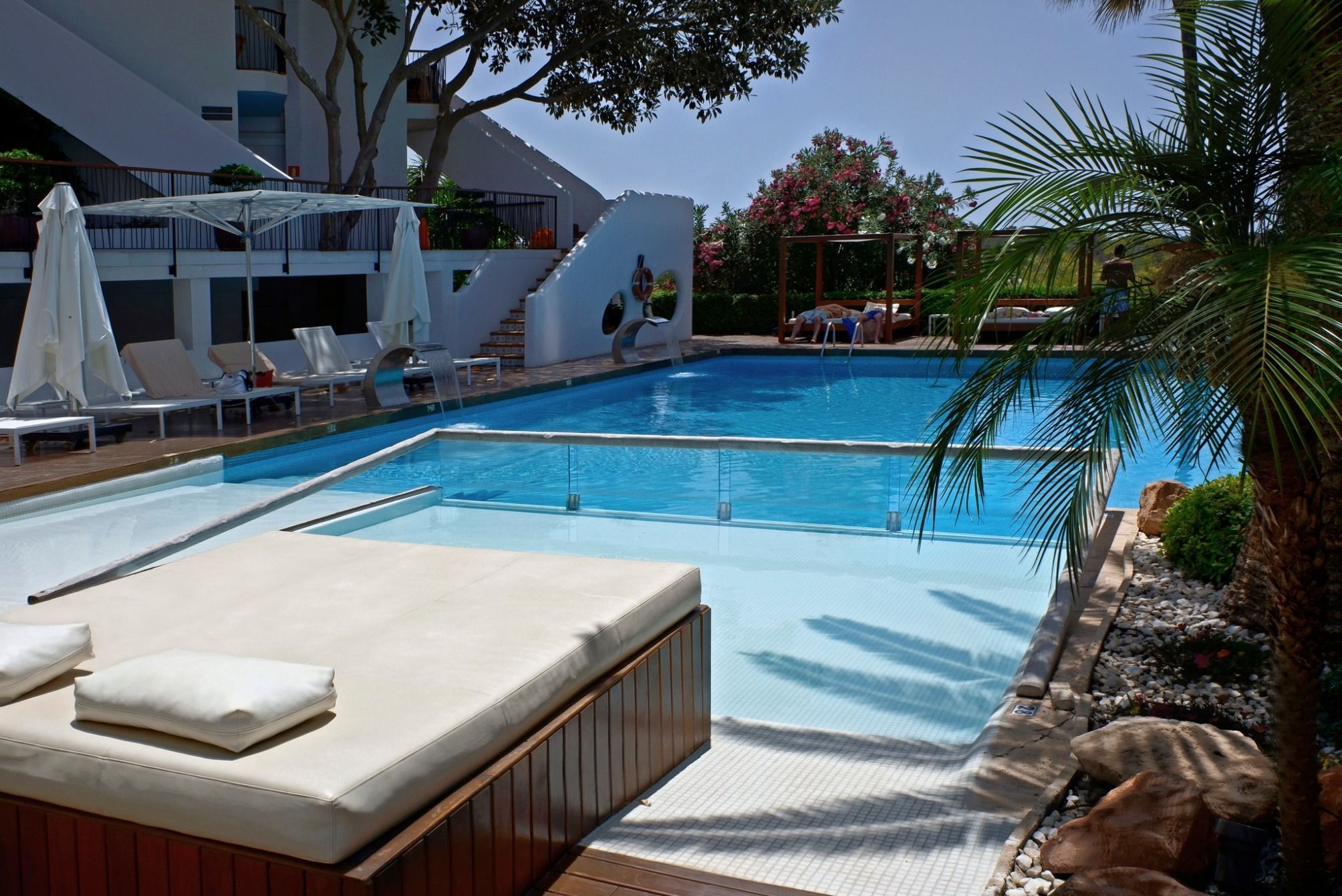 Apartamentos Castaví 1