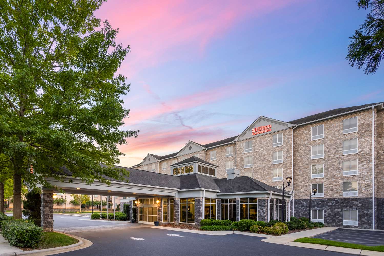 Hilton Garden Inn Winston-Salem/Hanes Mall 1