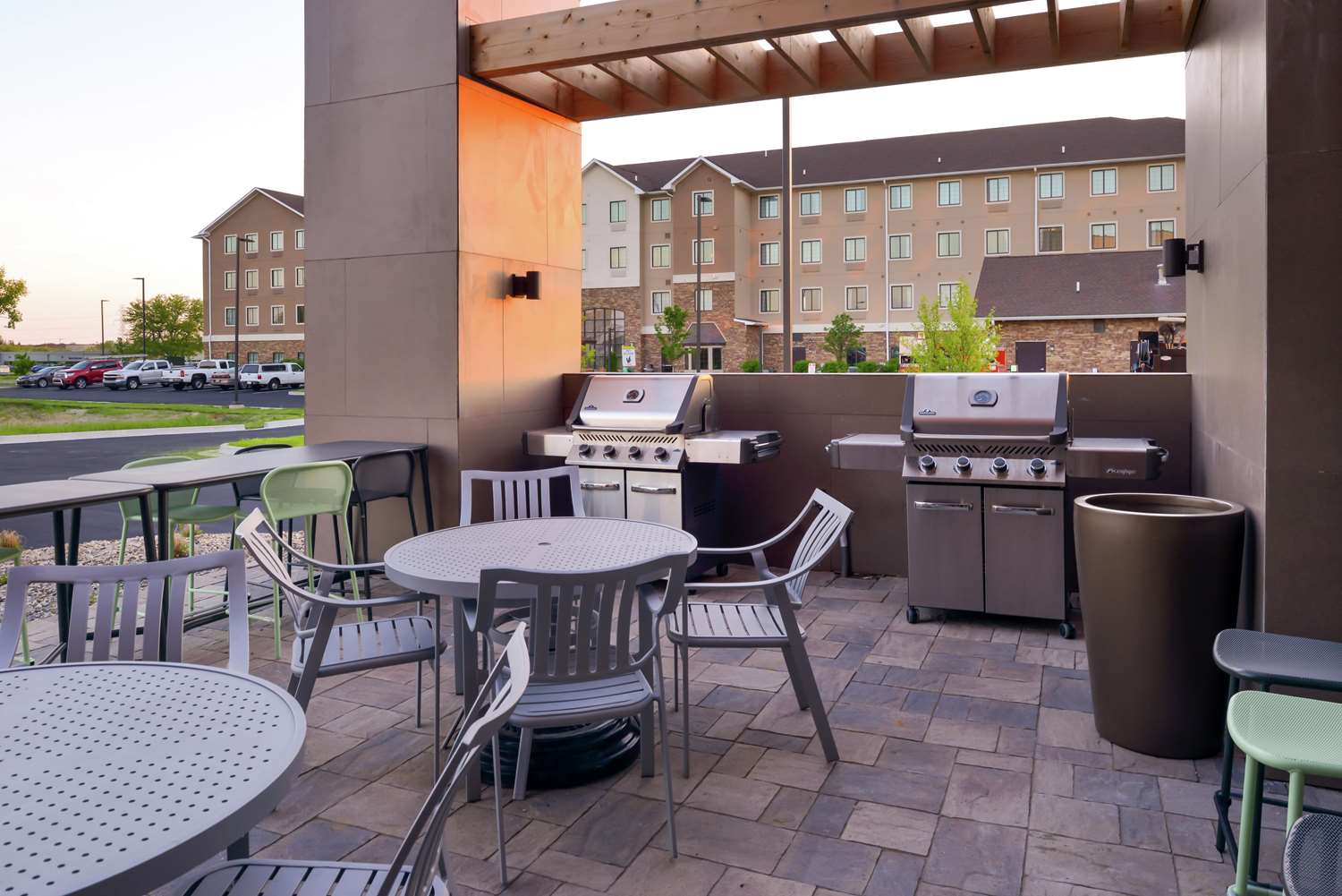 Home2 Suites by Hilton Merrillville 2