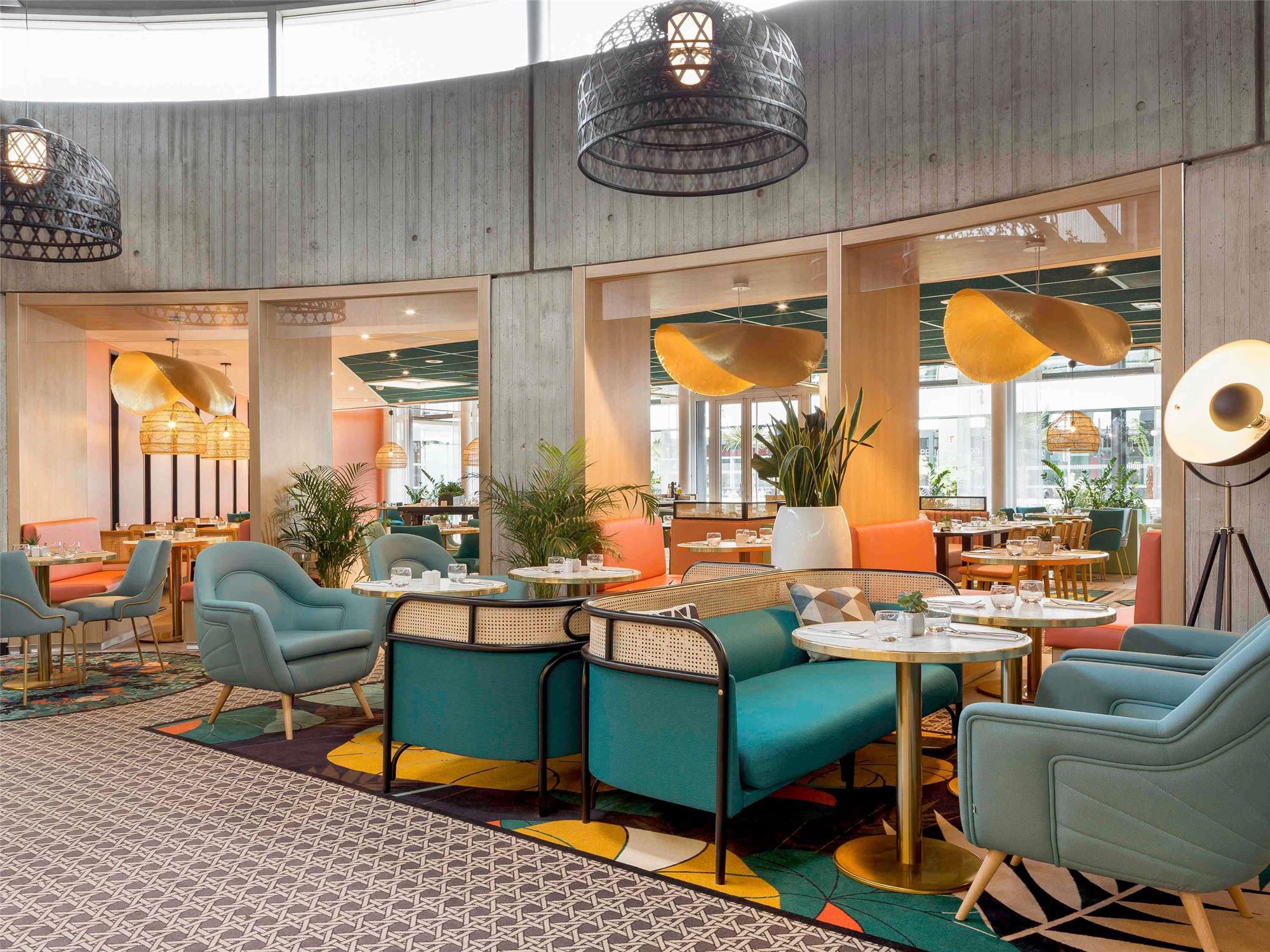 Biarritz - Paris Charles de Gaulle - Novotel Paris Charles de Gaulle Airport - Paris Charles de Gaulle