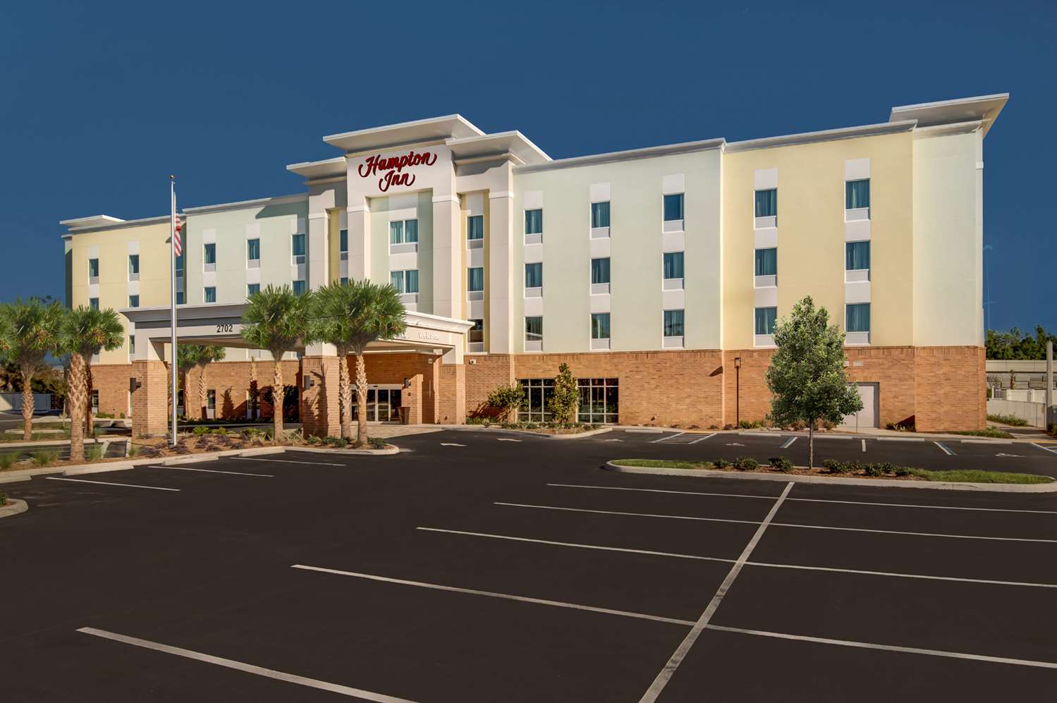 Hampton Inn Plant City 1
