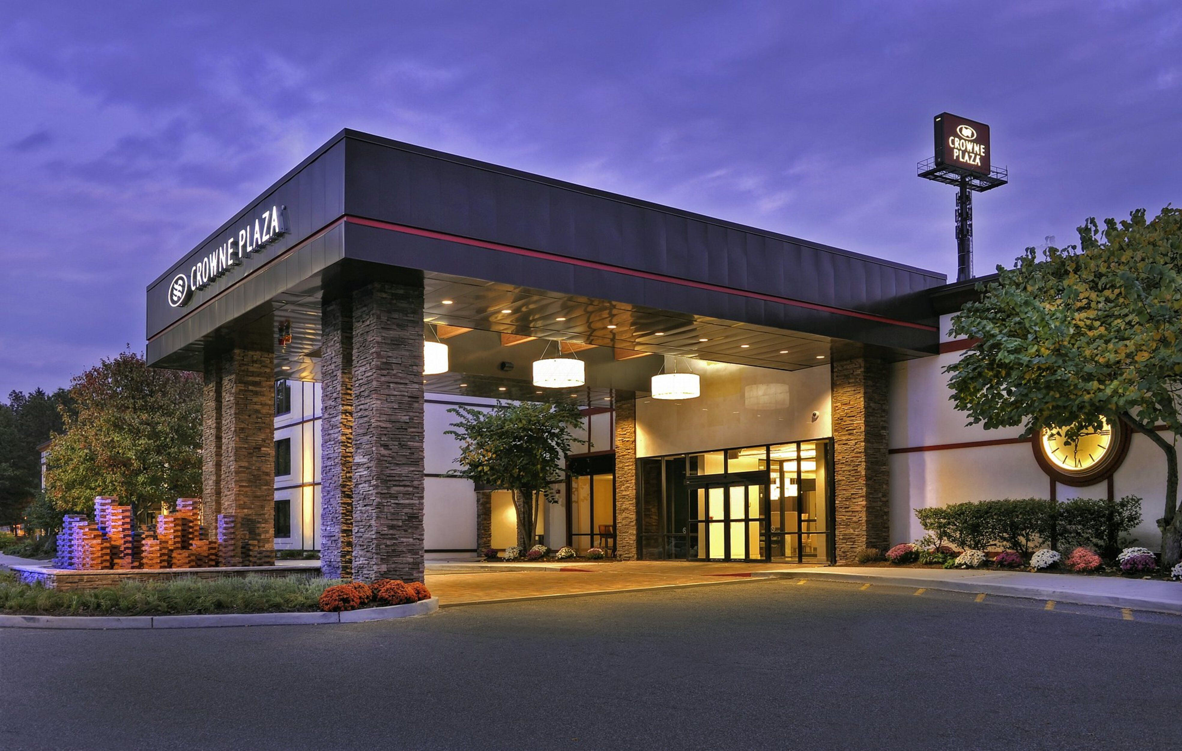 Crowne Plaza SUFFERN-MAHWAH by IHG 1