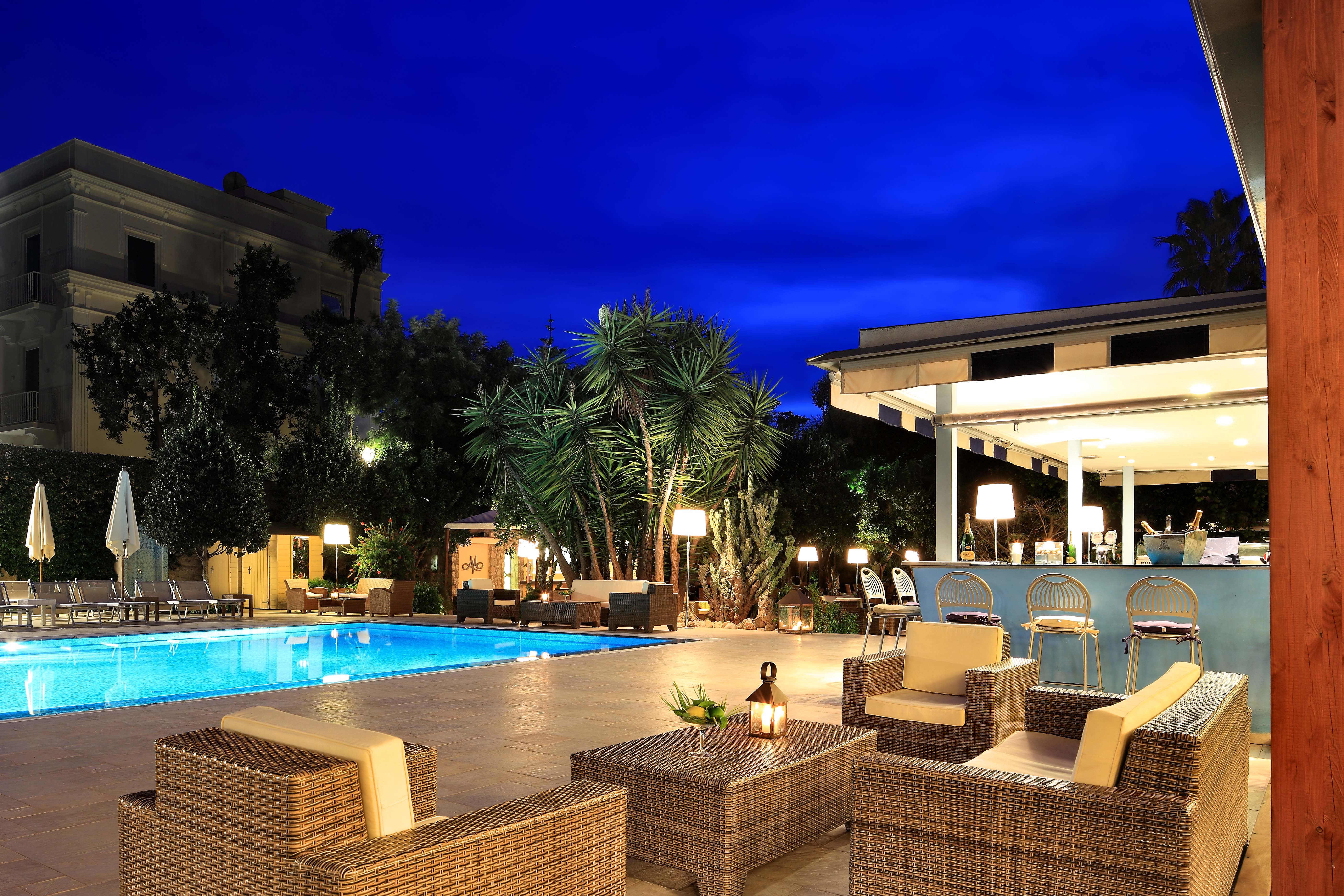 Hotel Mediterraneo Sorrento 2