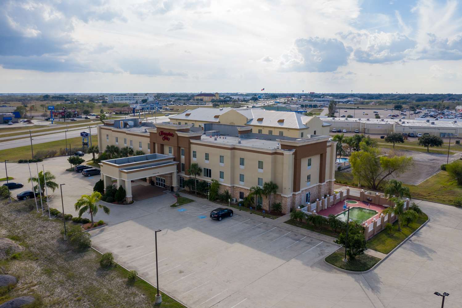 Hampton Inn Alice 2
