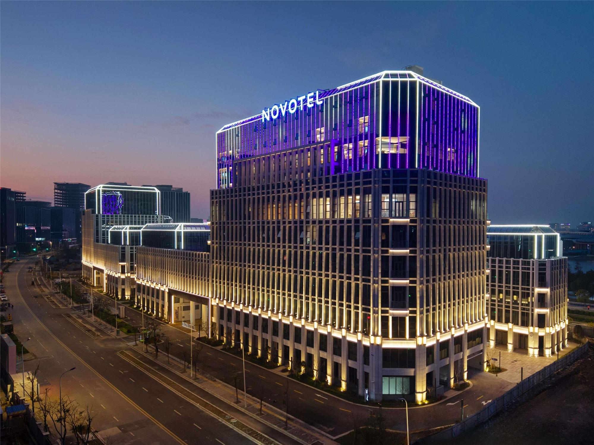 Novotel Shanghai Lingang 1
