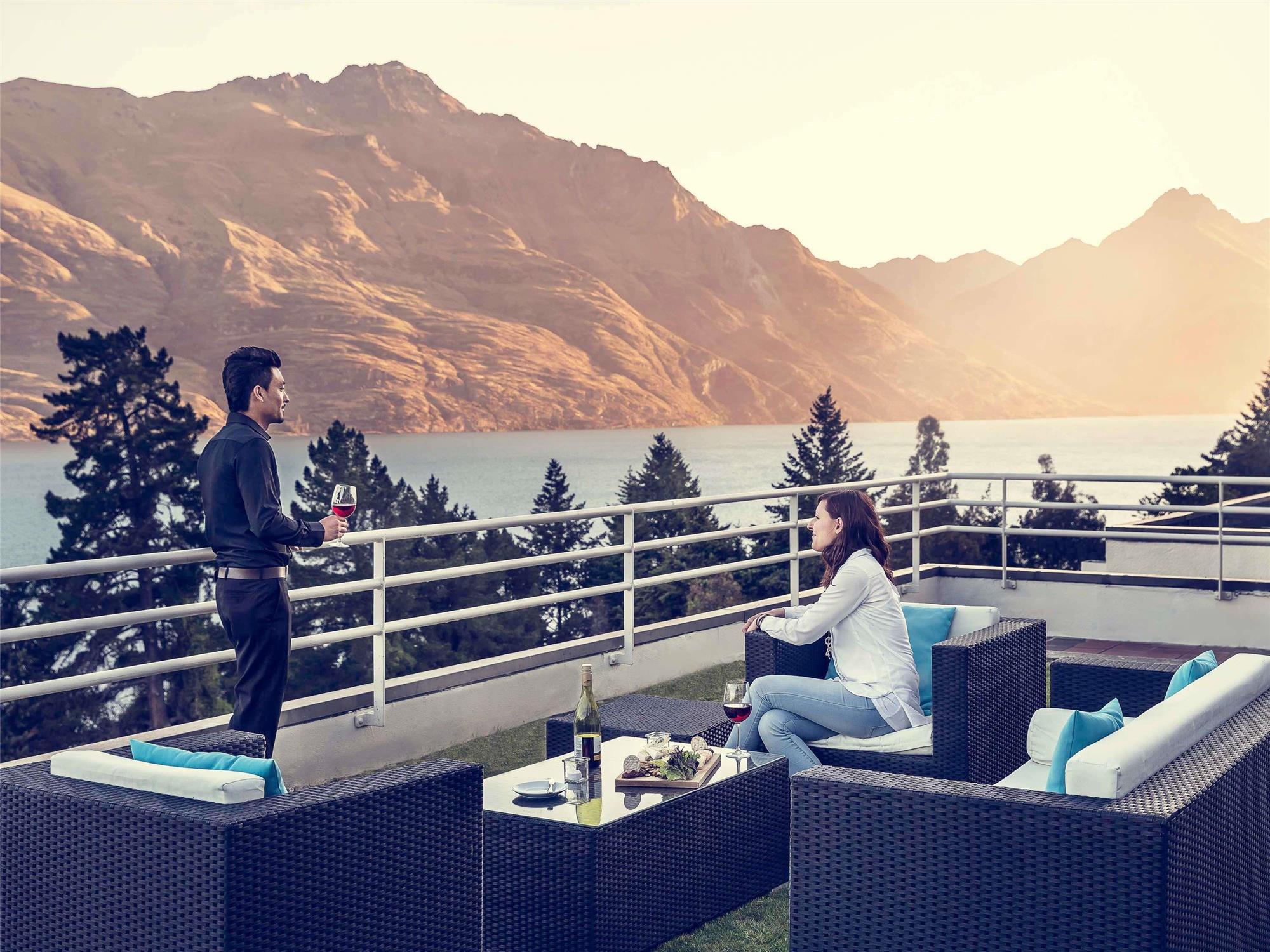 Mercure Queenstown Resort 1