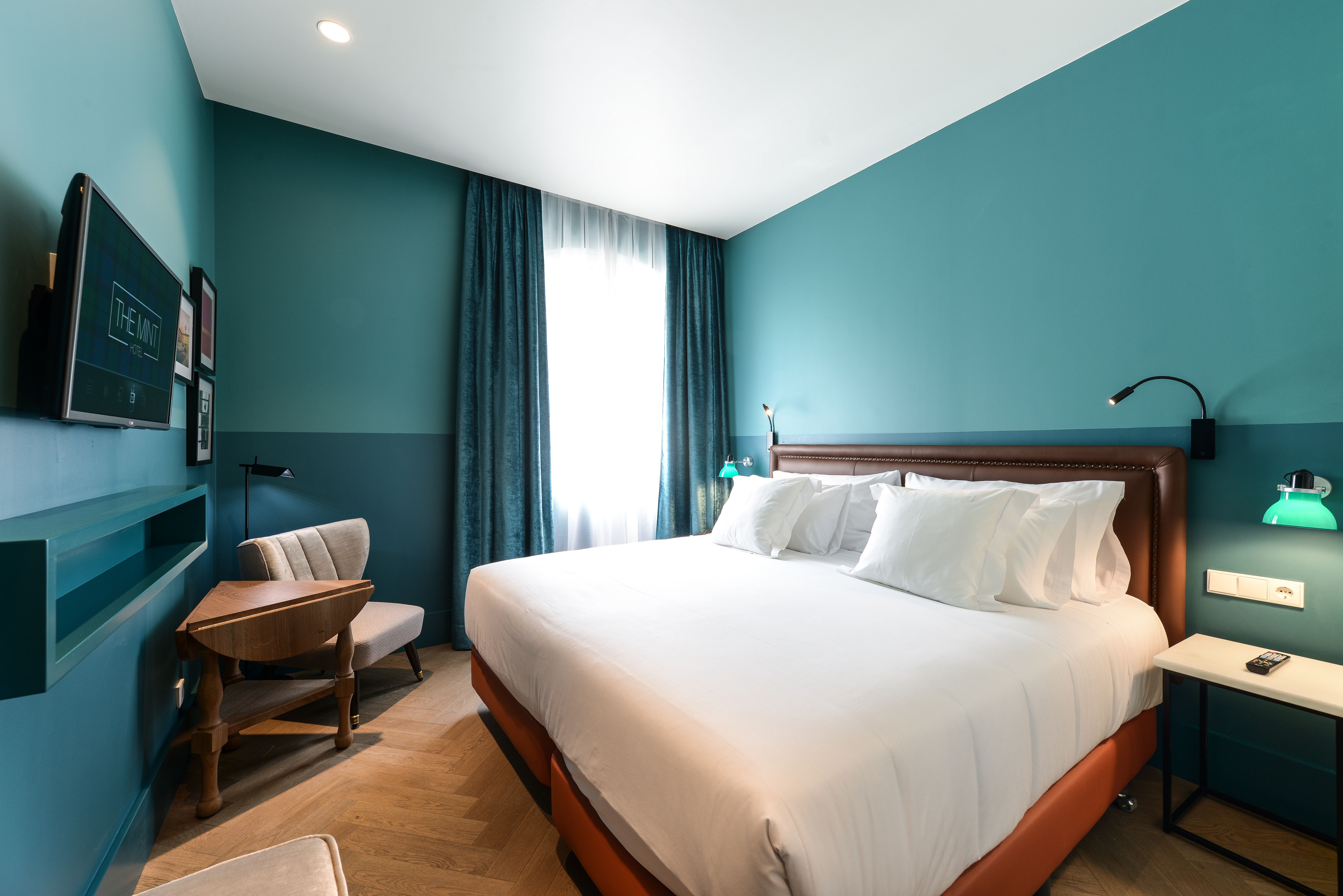 Supérieur(e) Chambre