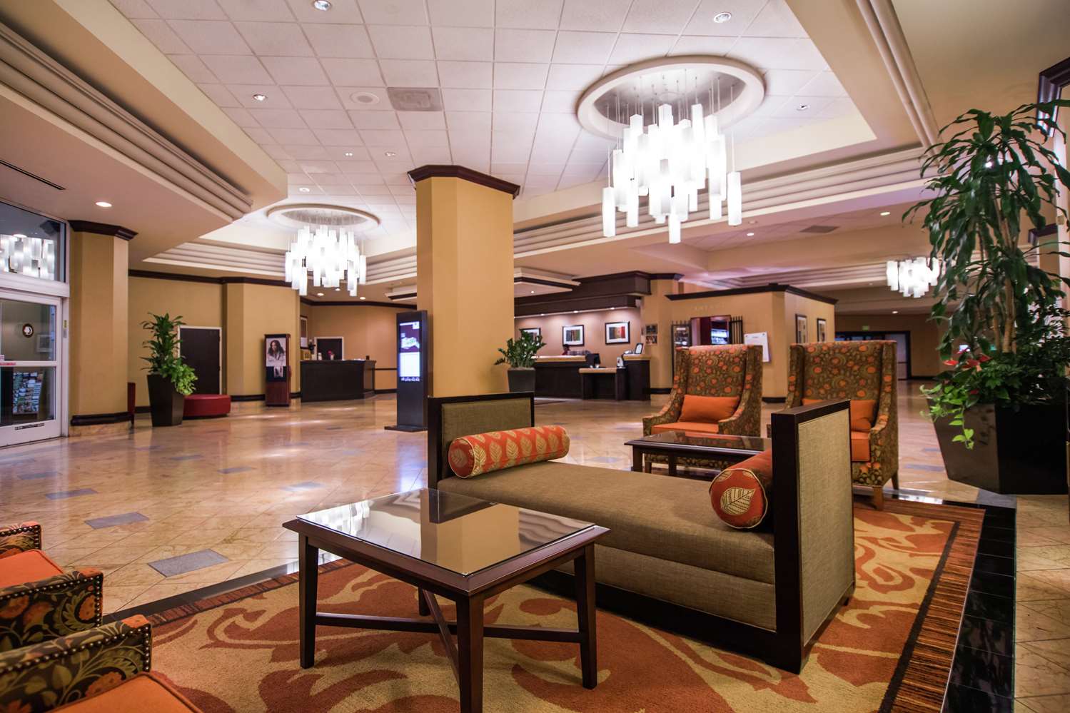 DoubleTree by Hilton Modesto 2