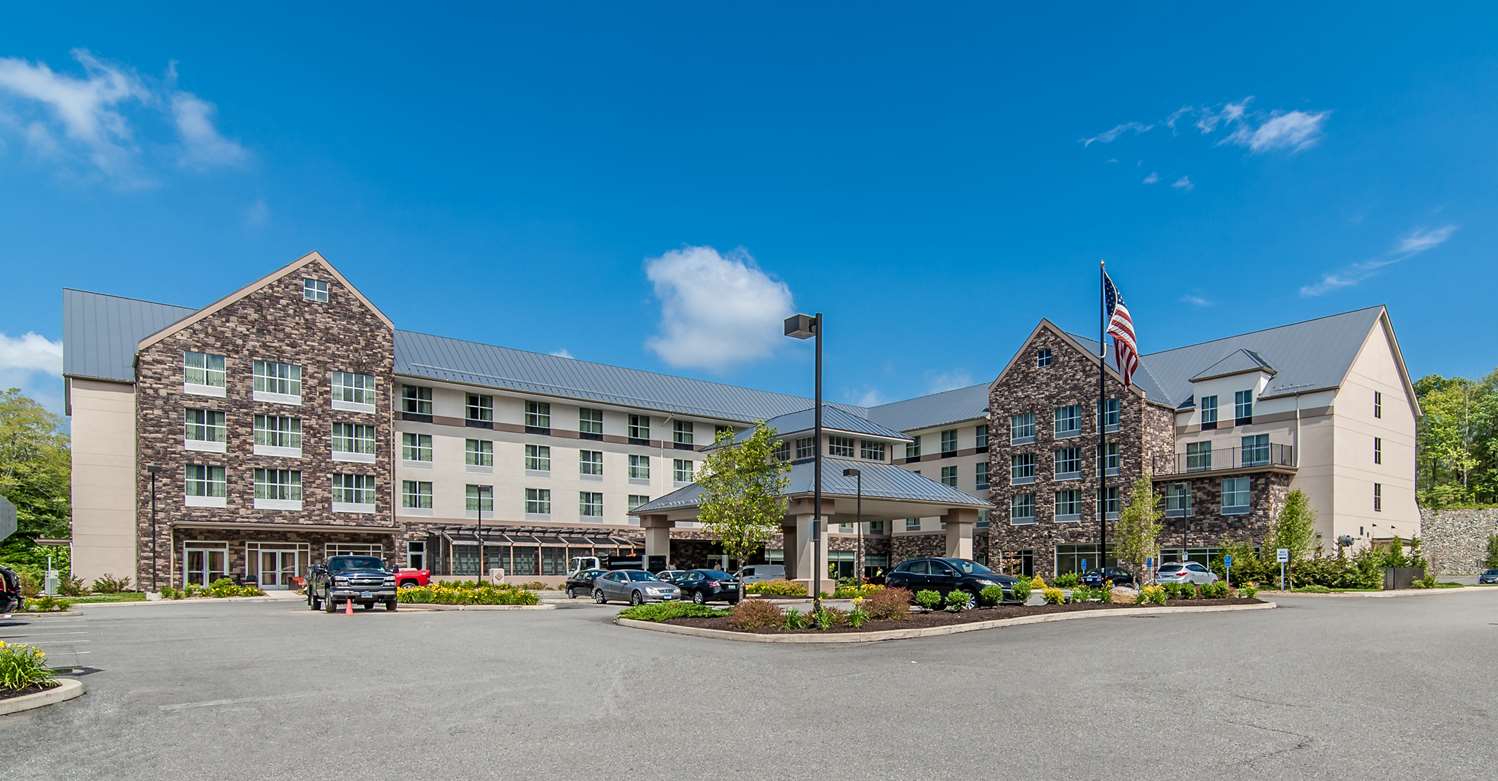 Hilton Garden Inn Closest Foxwoods 1