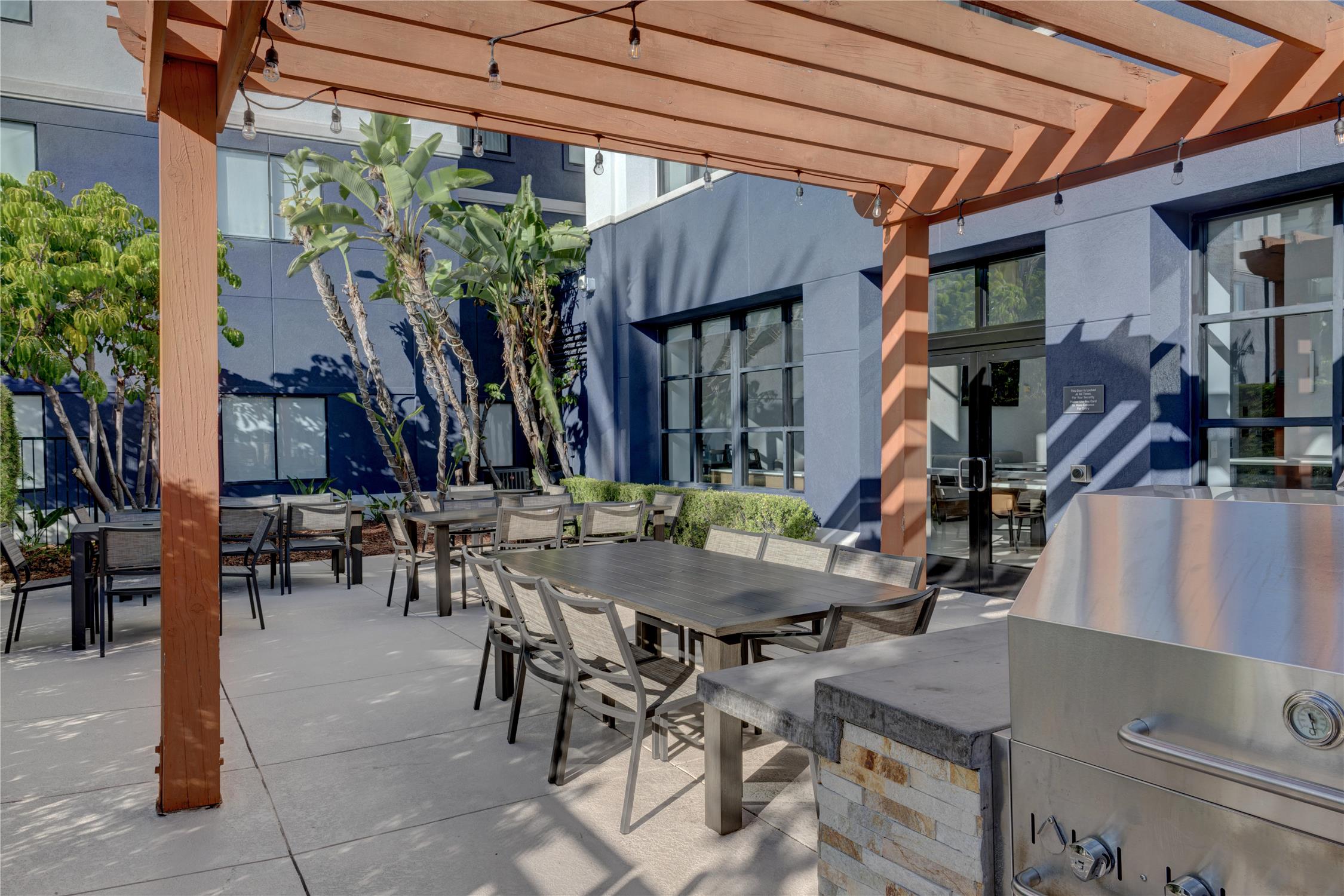 Homewood Suites by Hilton Anaheim-Main Gate Area 2