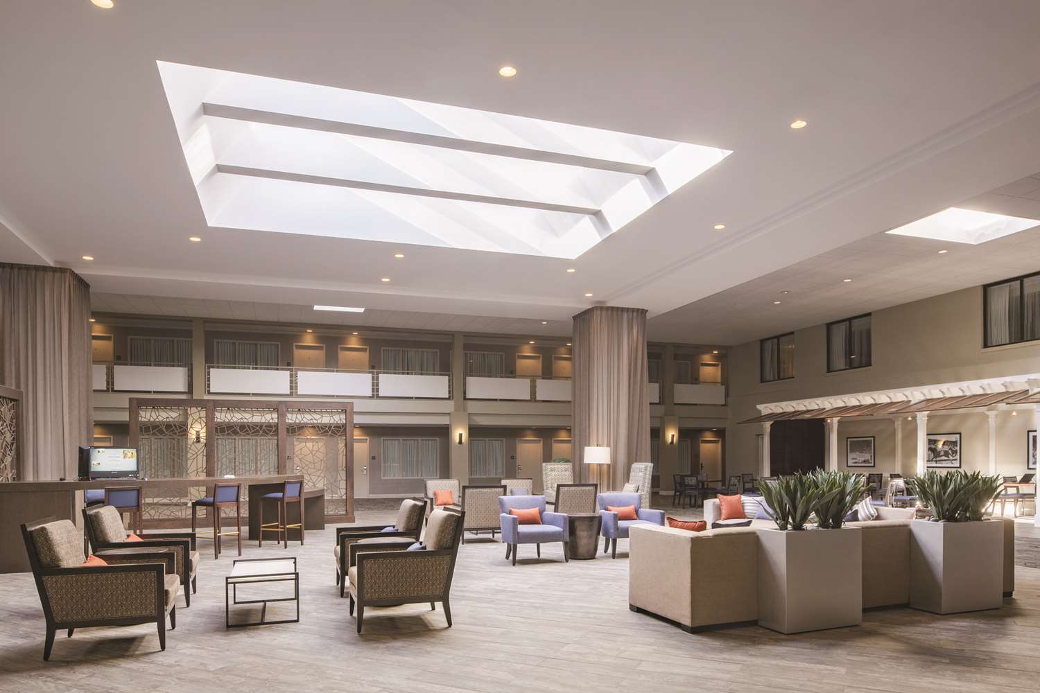 DoubleTree by Hilton Hotel Laurel 1