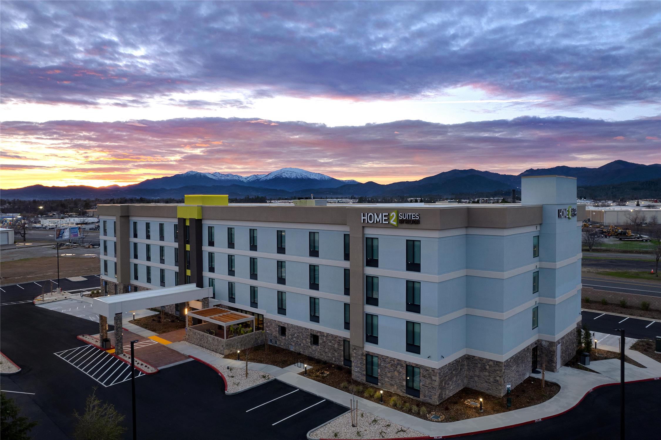 Home2 Suites By Hilton Redding 1