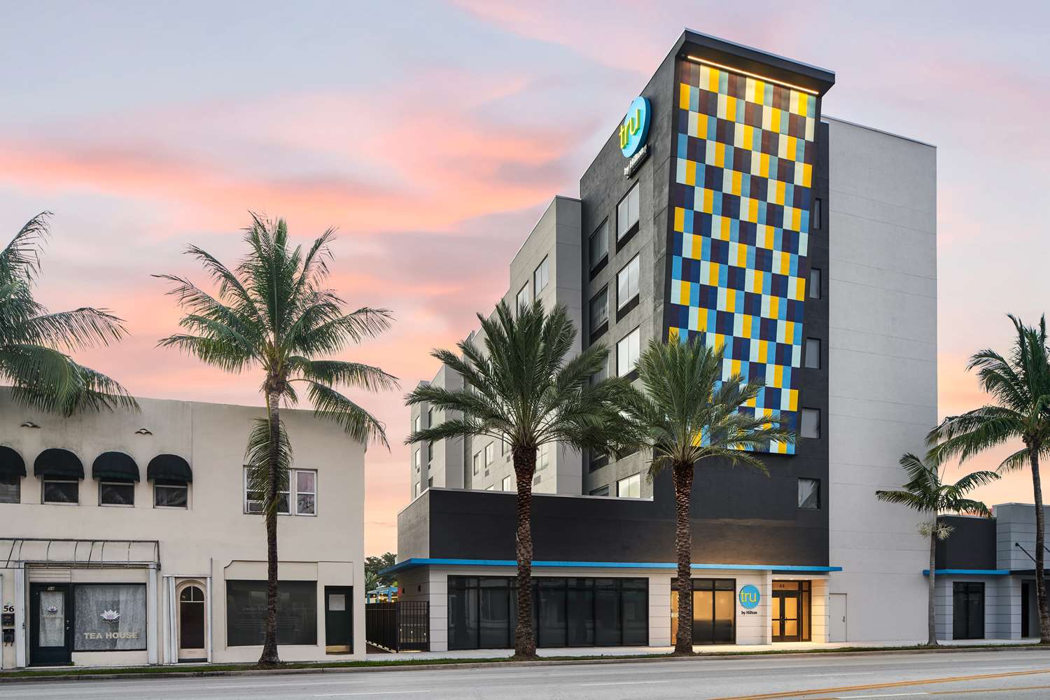Tru By Hilton Ft Lauderdale Airport 2