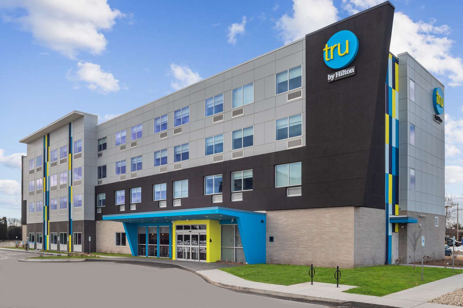 Tru By Hilton Janesville 1