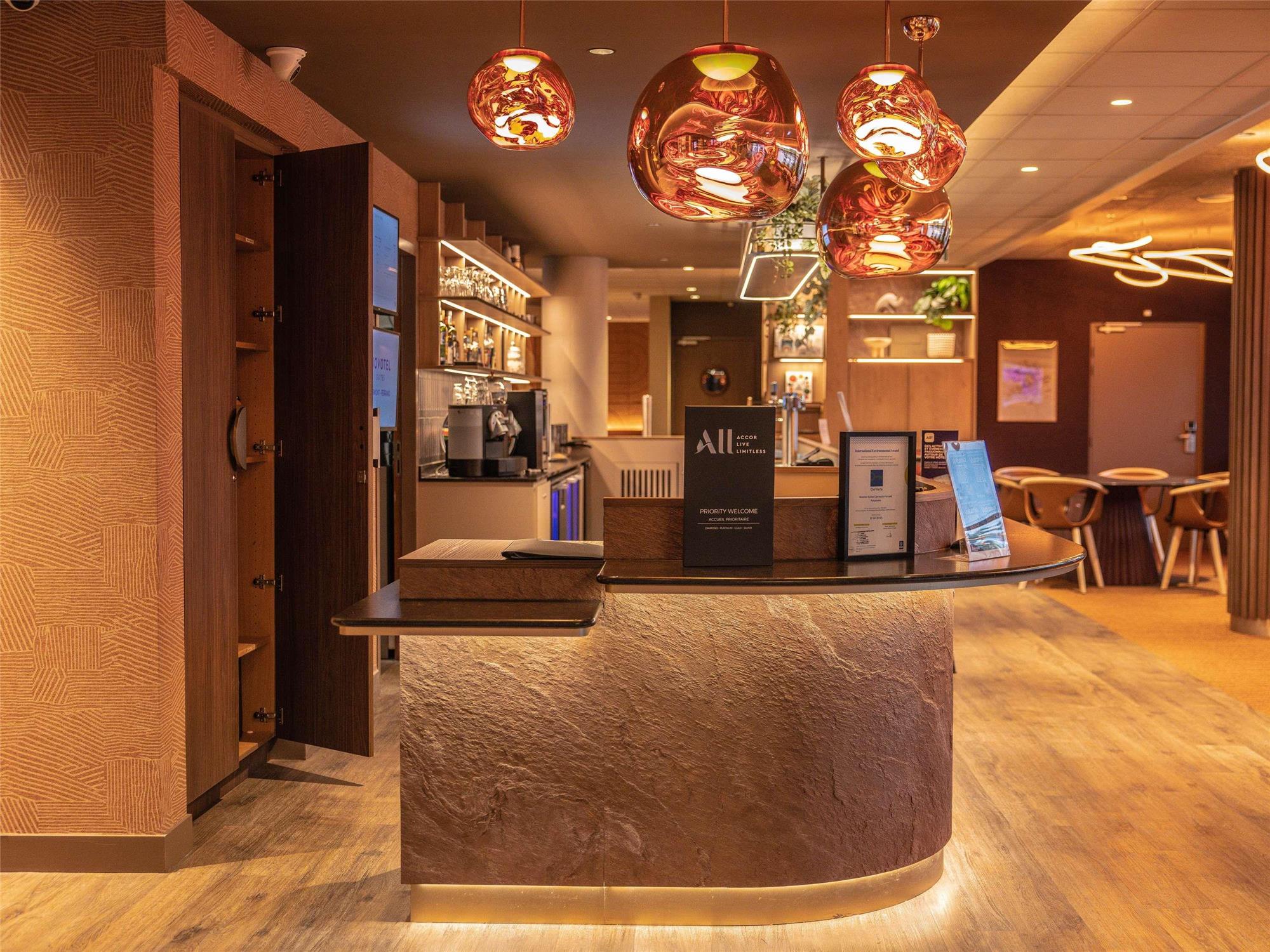 Novotel Suites Clermont Ferrand Polydome 1