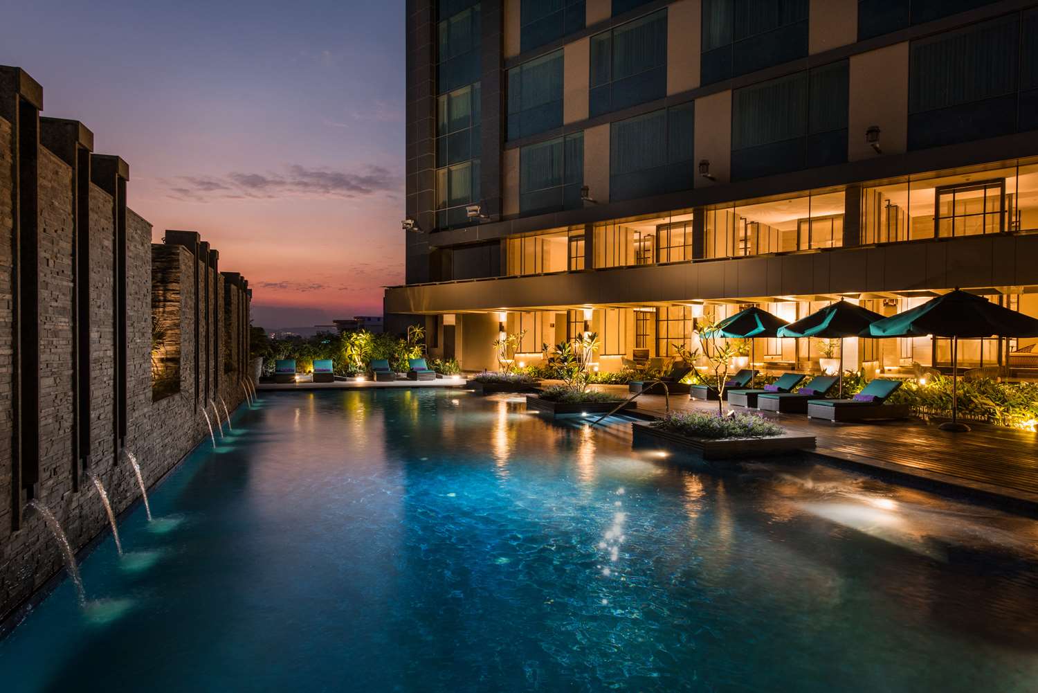 Conrad Pune 1