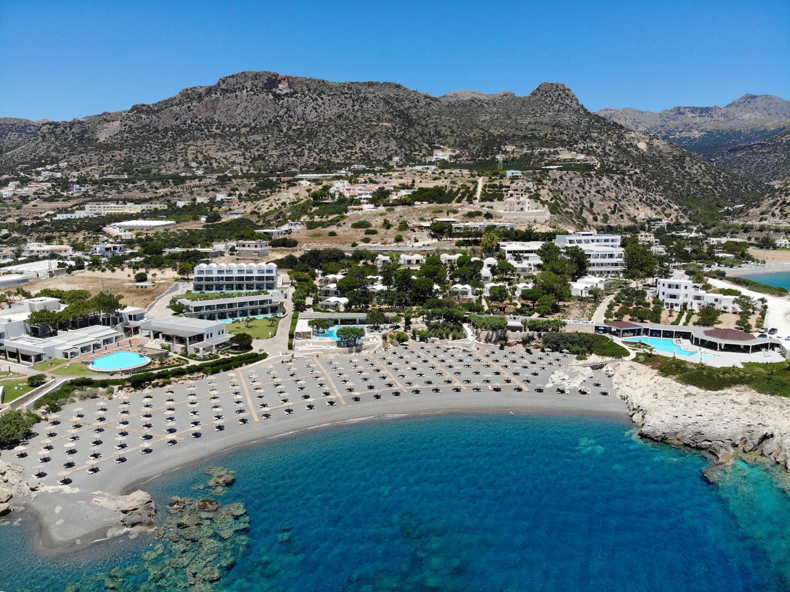 Kakkos Bay Hotel and Bungalows 1