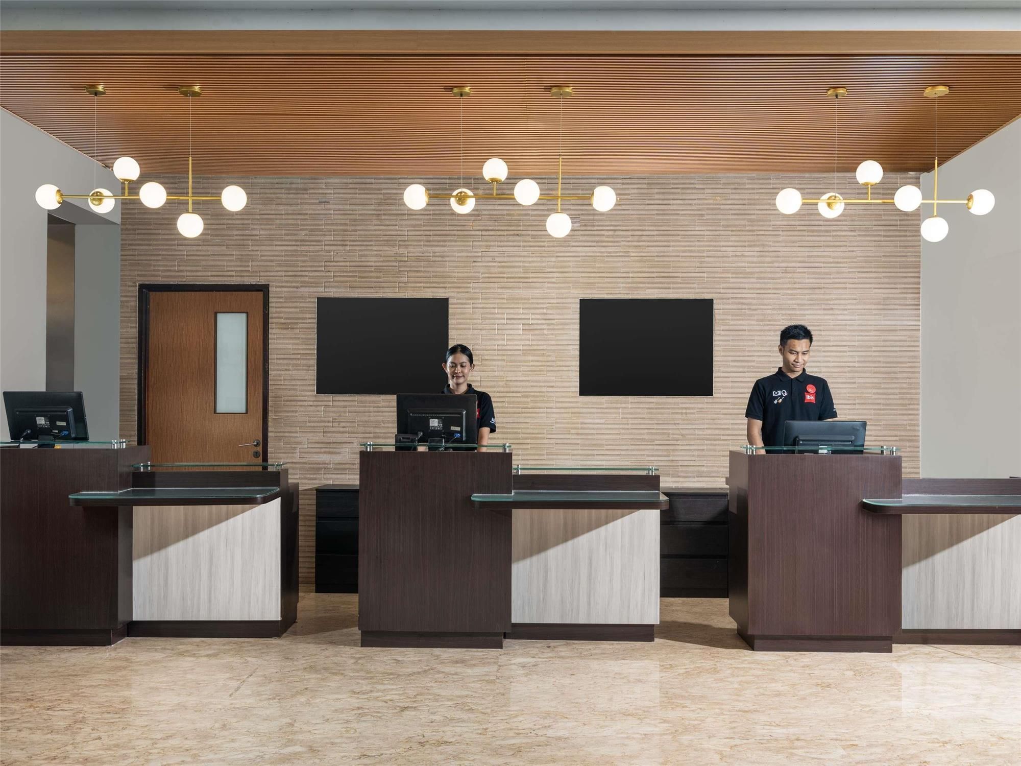 Ibis Jakarta Senen 2