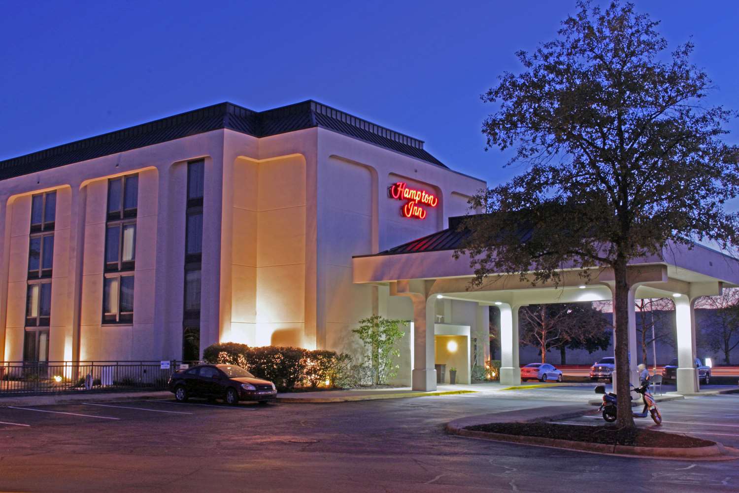 Hampton Inn Norfolk/Chesapeake (Greenbrier Area) 1
