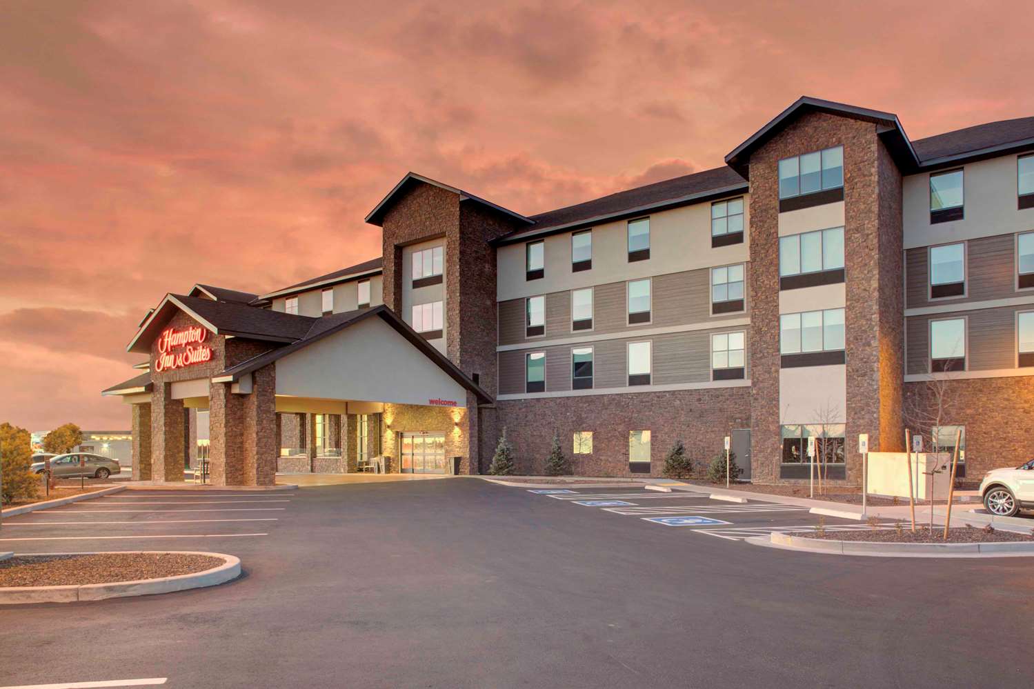 Hampton Inn Suites Flagstaff East 2