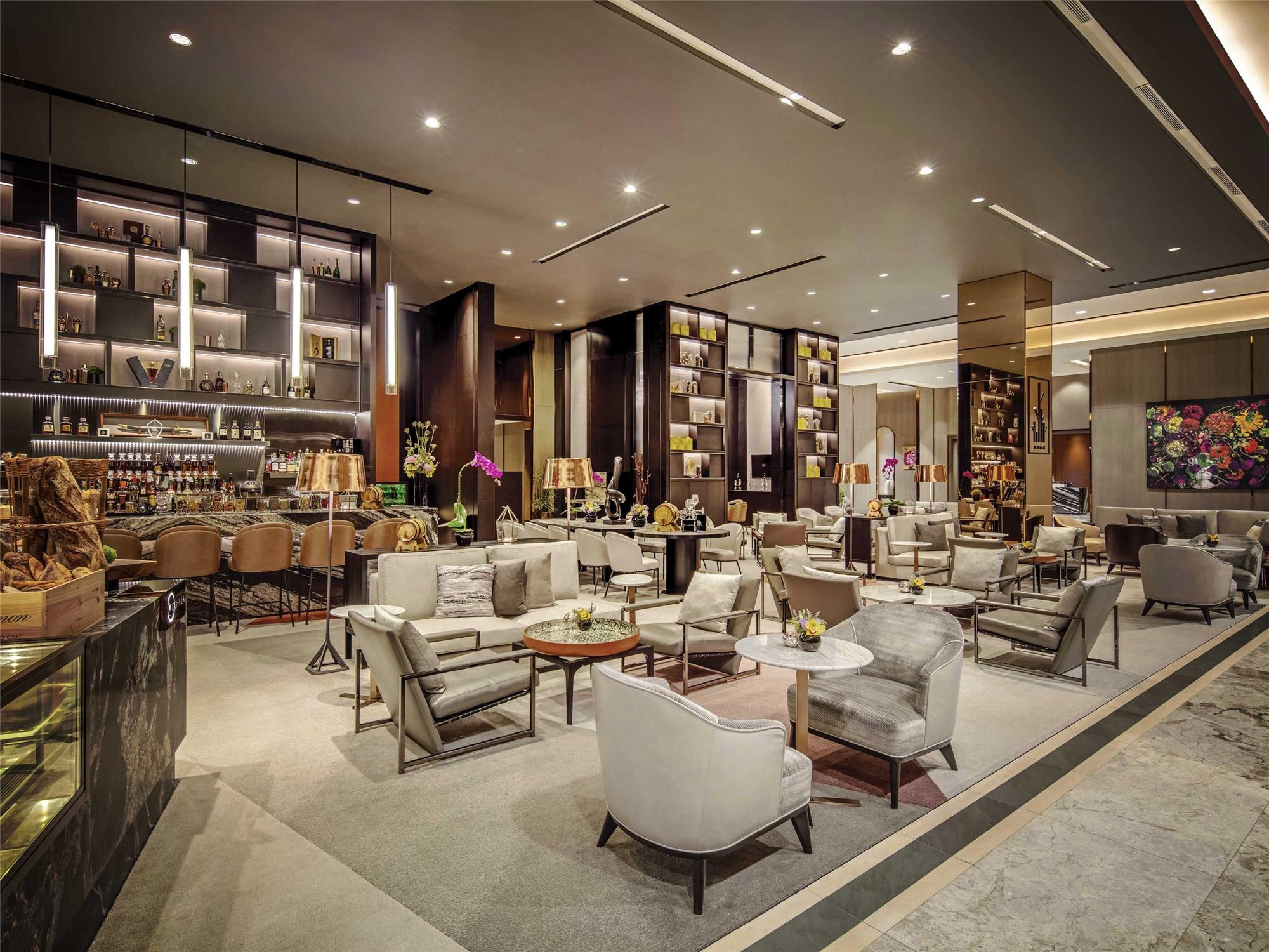 Sofitel Singapore City Centre 1