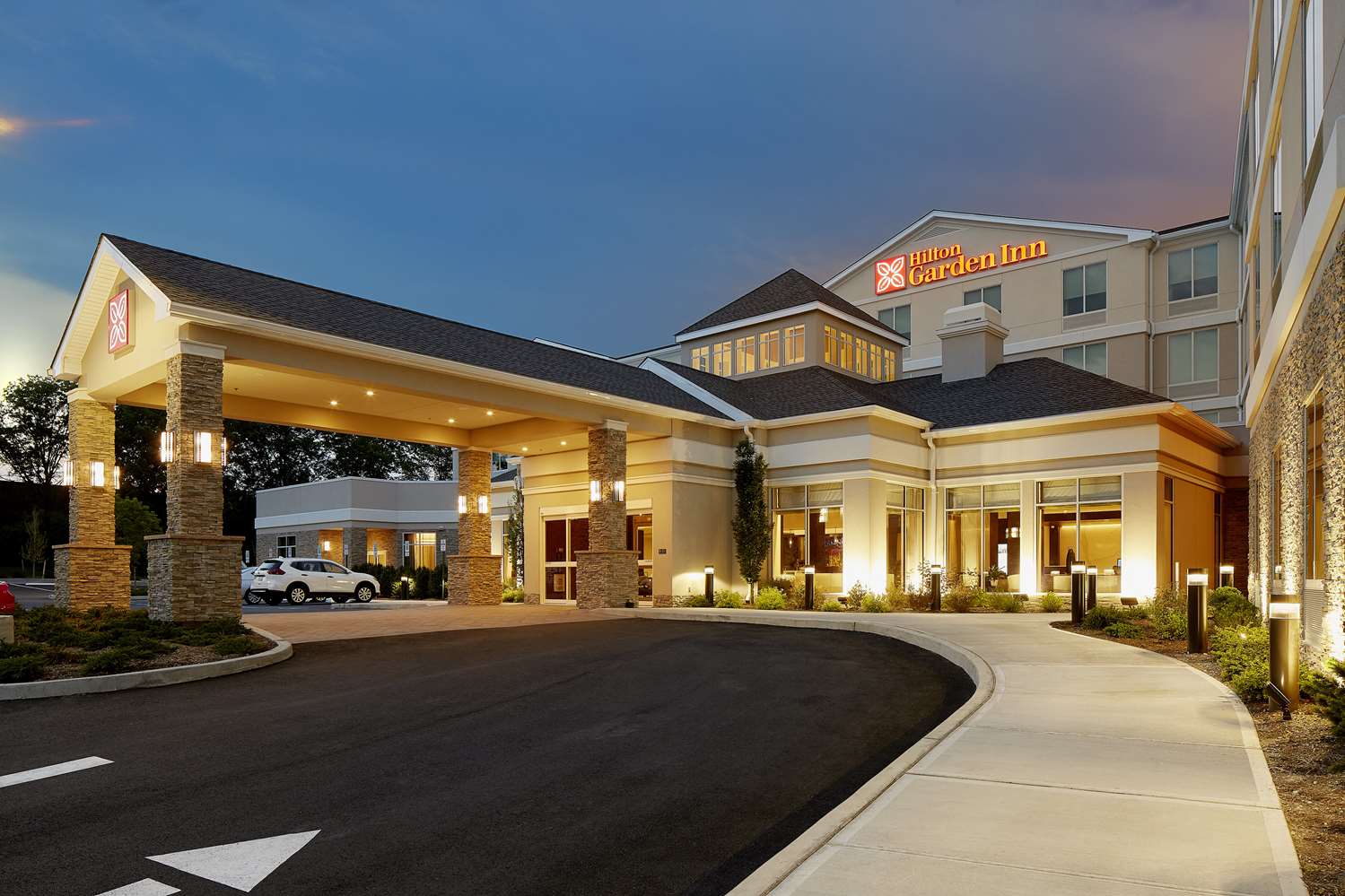 Hilton Garden Inn Roslyn 2