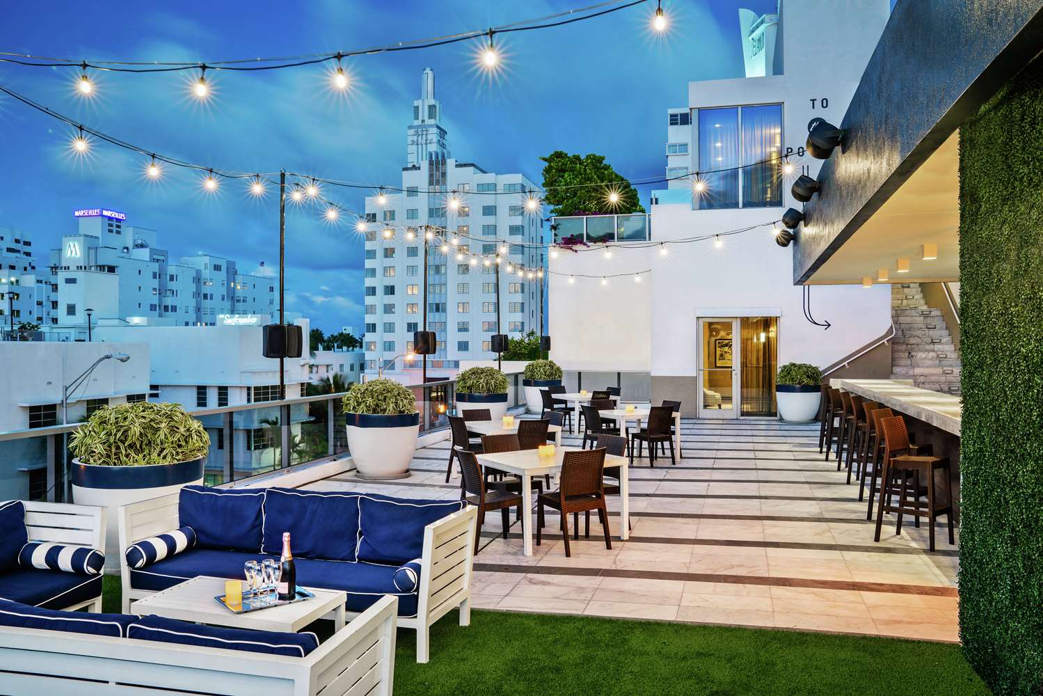 The Gale South Beach, Curio Collection by Hilton 2