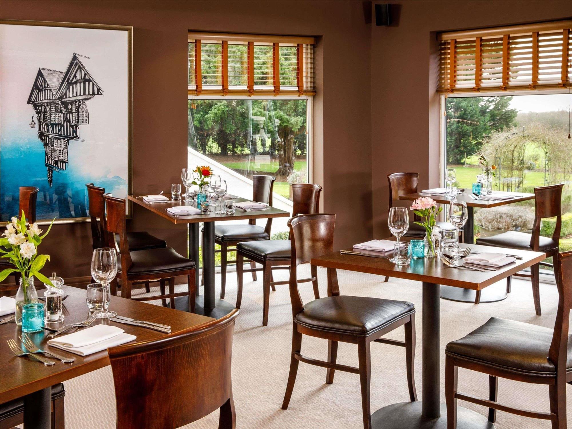 Mercure Chester Abbots Well Hotel 1