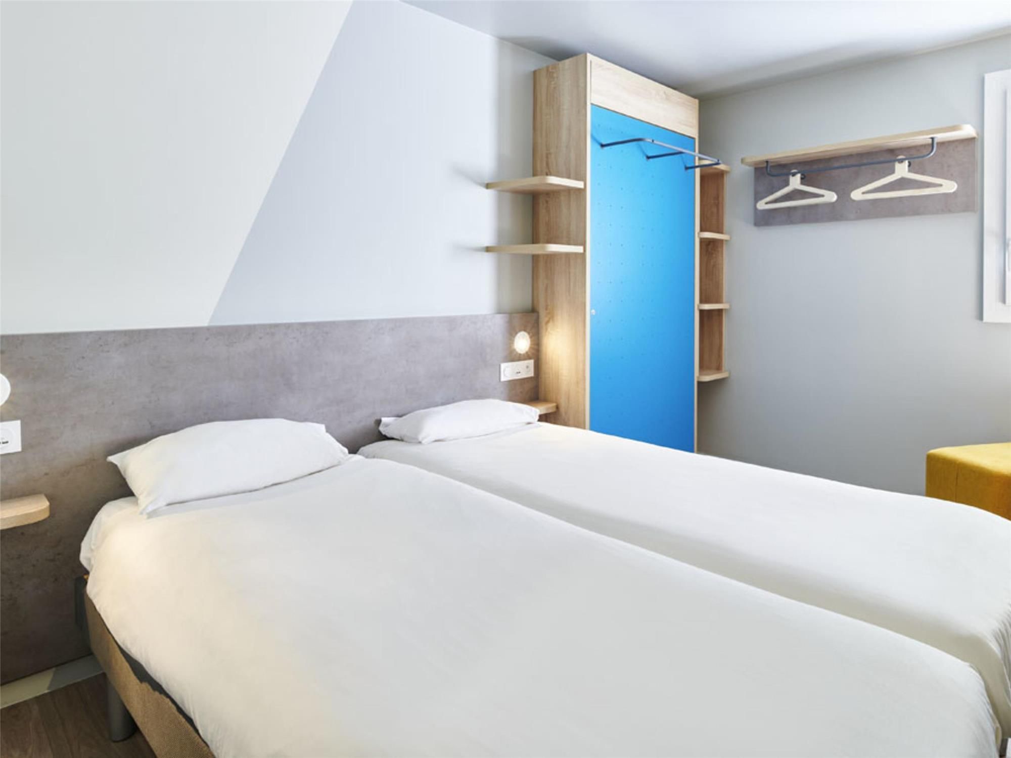Zweibettzimmer