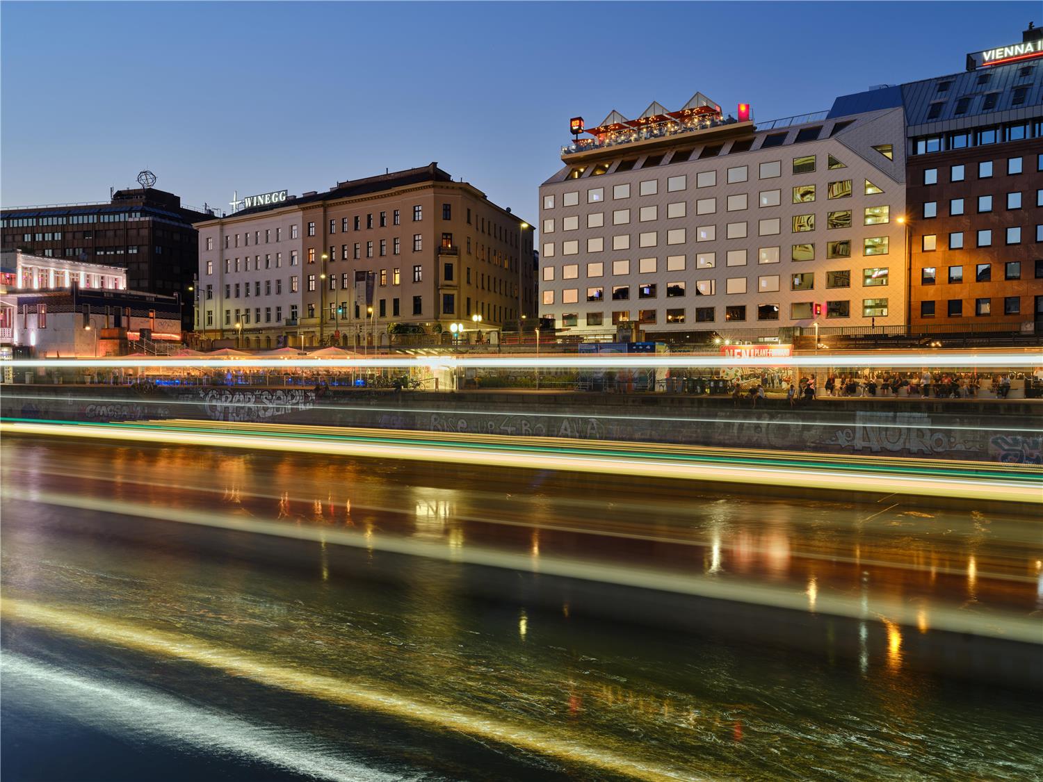 Radisson RED Hotel, Vienna 1