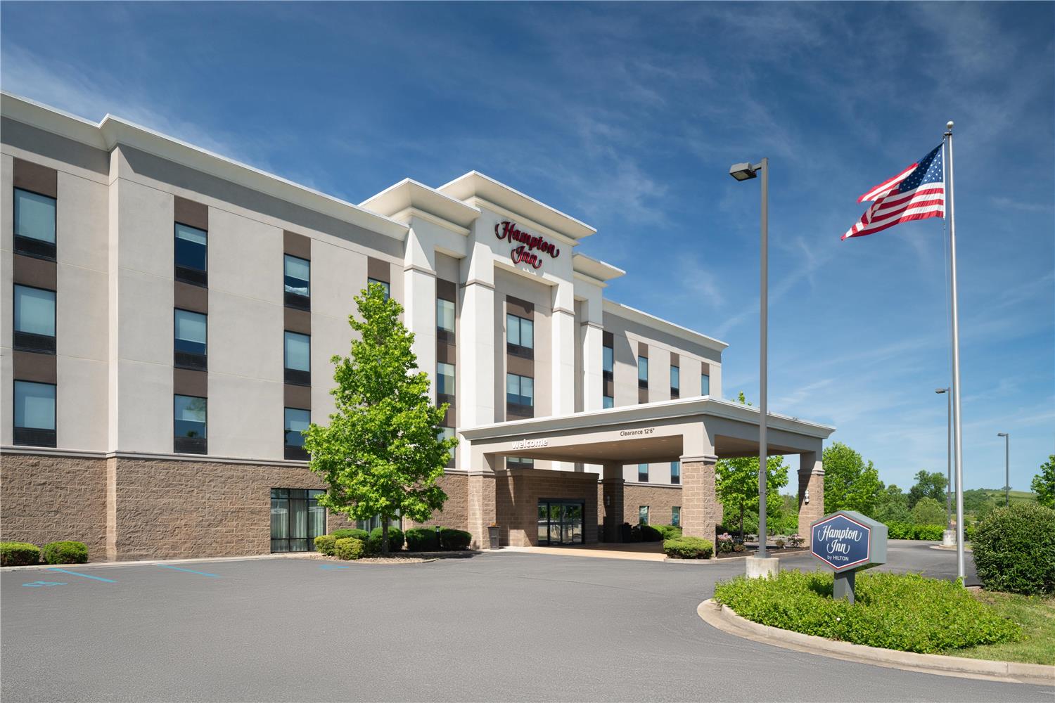 Hampton Inn Fairmont 1