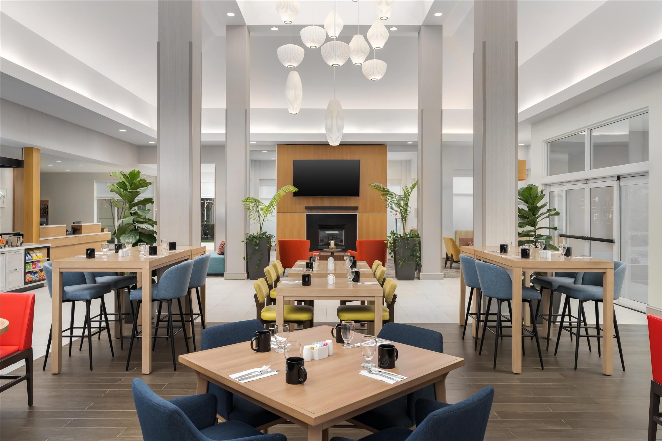 Hilton Garden Inn Dover 2