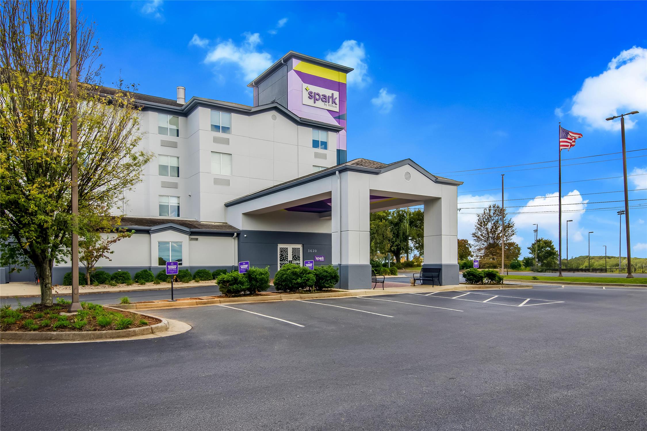 Spark by Hilton Lynchburg 1