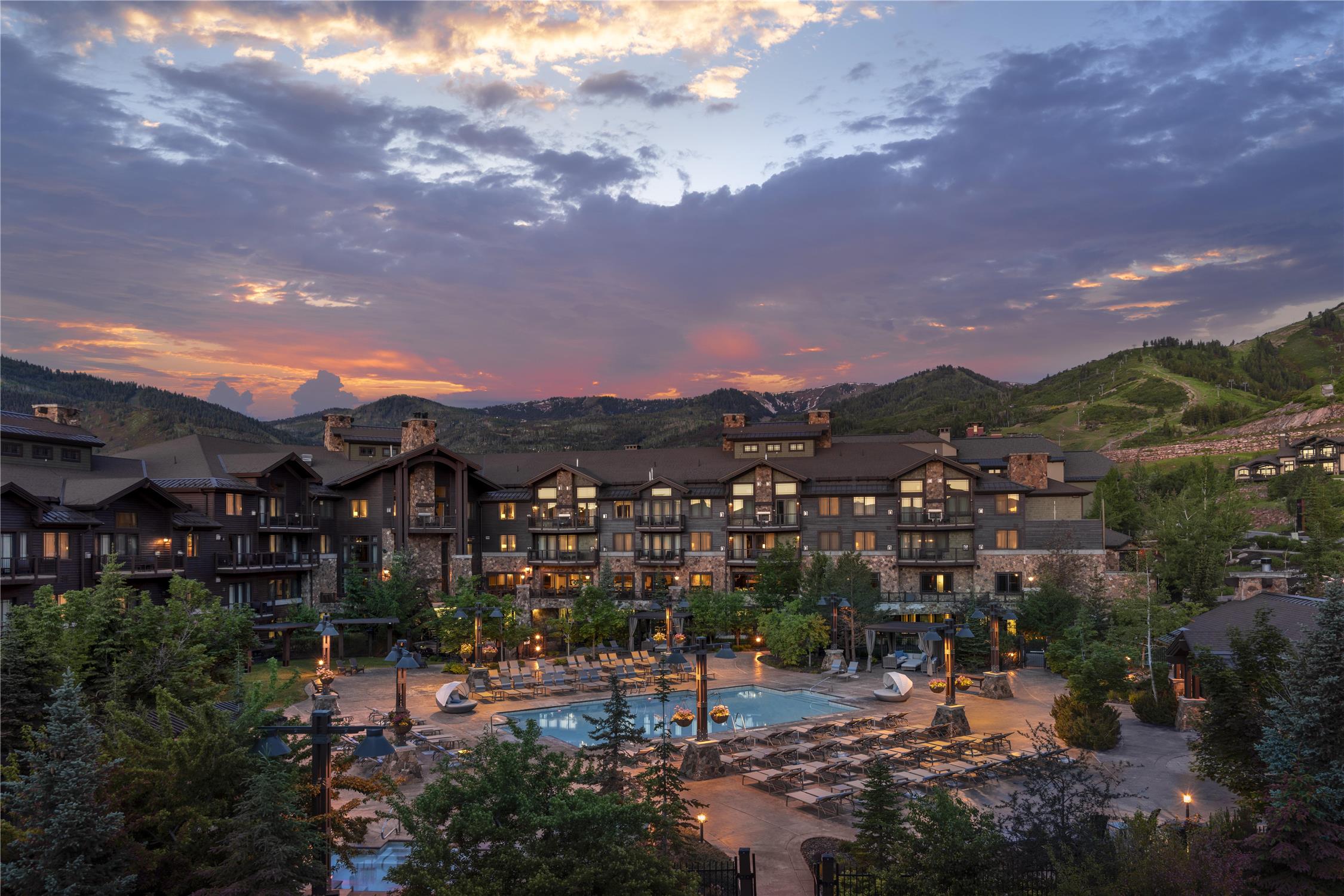 Waldorf Astoria Park City 1