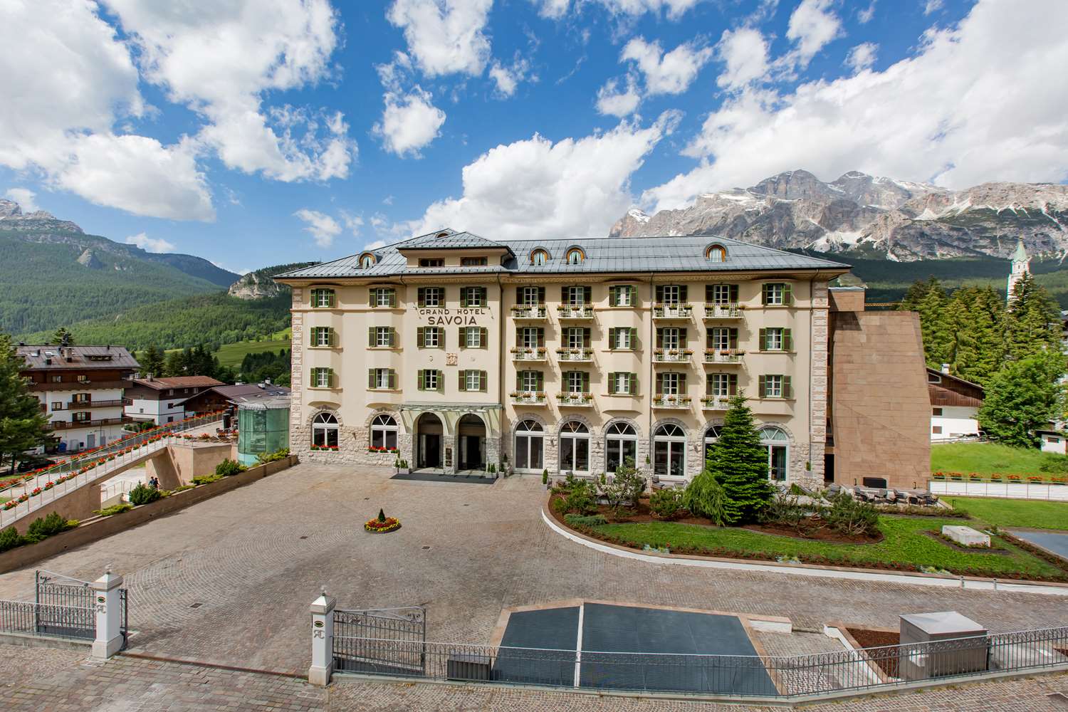 Grand Hotel Savoia Cortina d'Ampezzo, A Radisson Collection Hotel 2