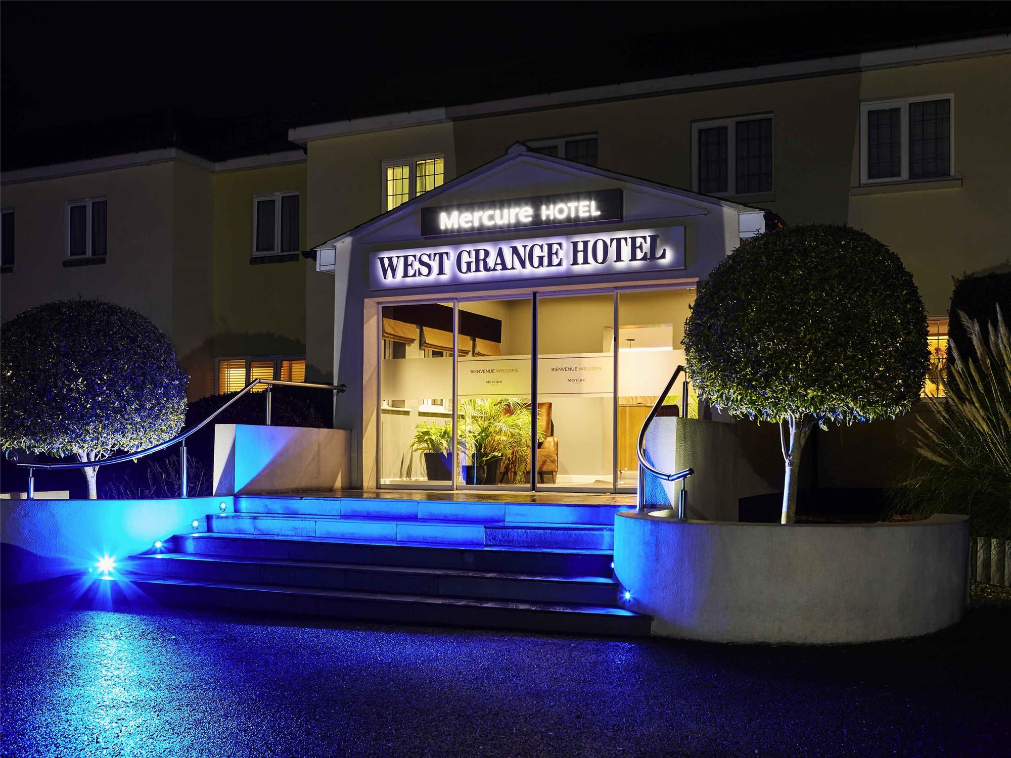 Mercure Newbury West Grange Hotel 2