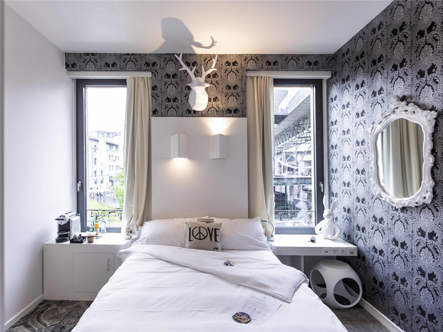 ibis Styles Lausanne Center MadHouse 1