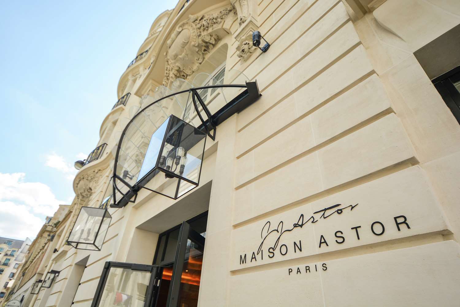 Maison Astor Paris, Curio Collection by Hilton 1