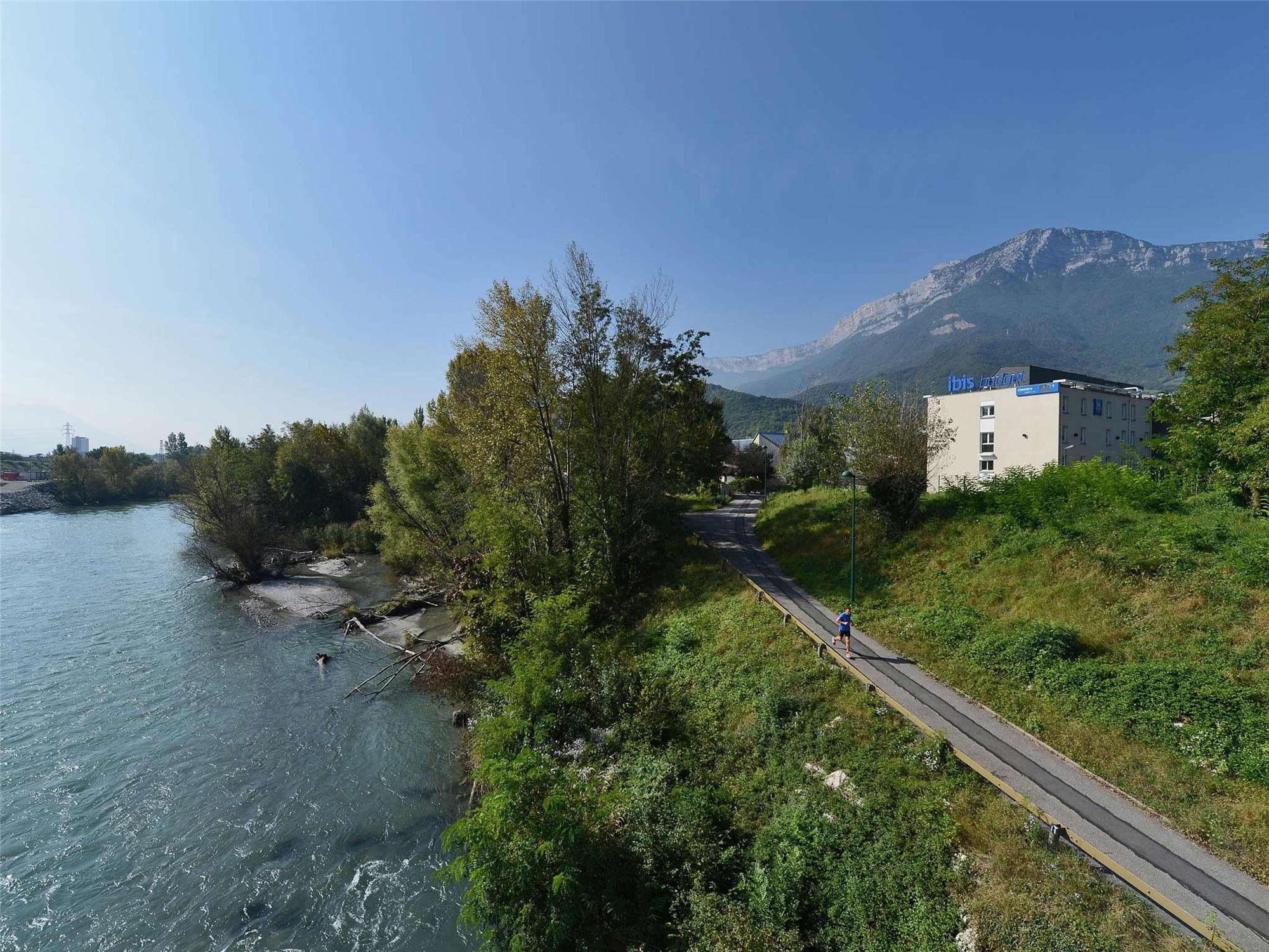 Ibis Budget Grenoble Sud Seyssins 2