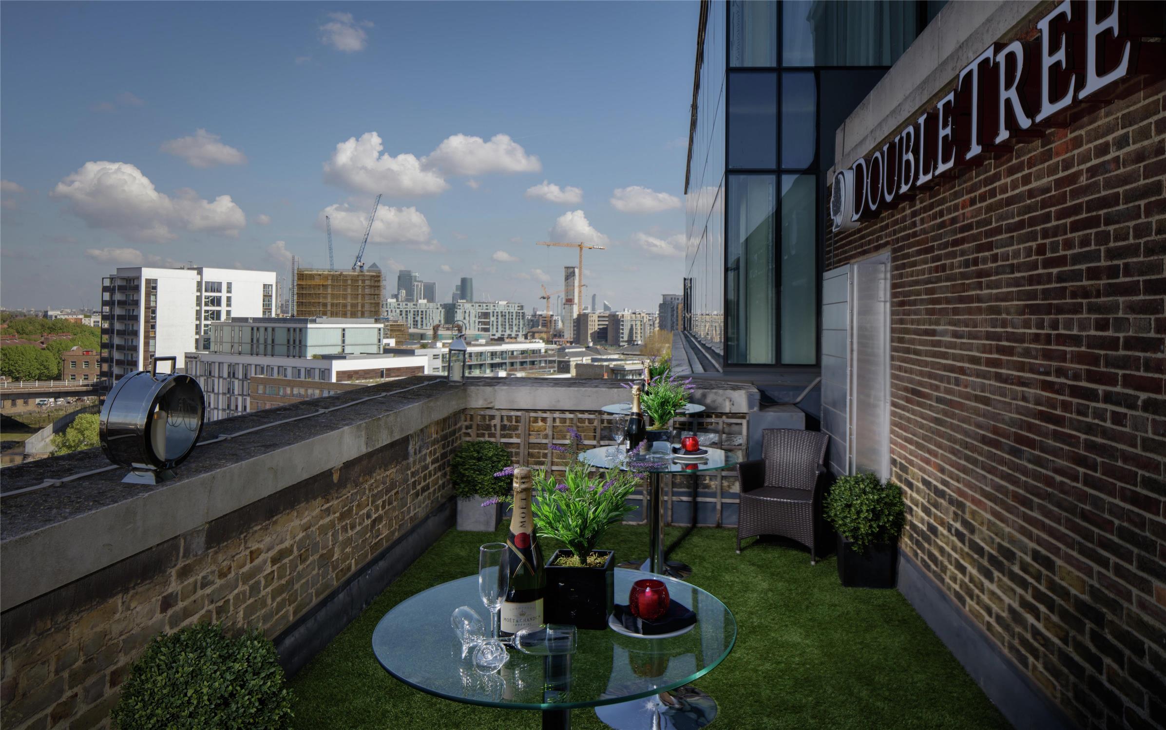 DoubleTree by Hilton London Greenwich 2