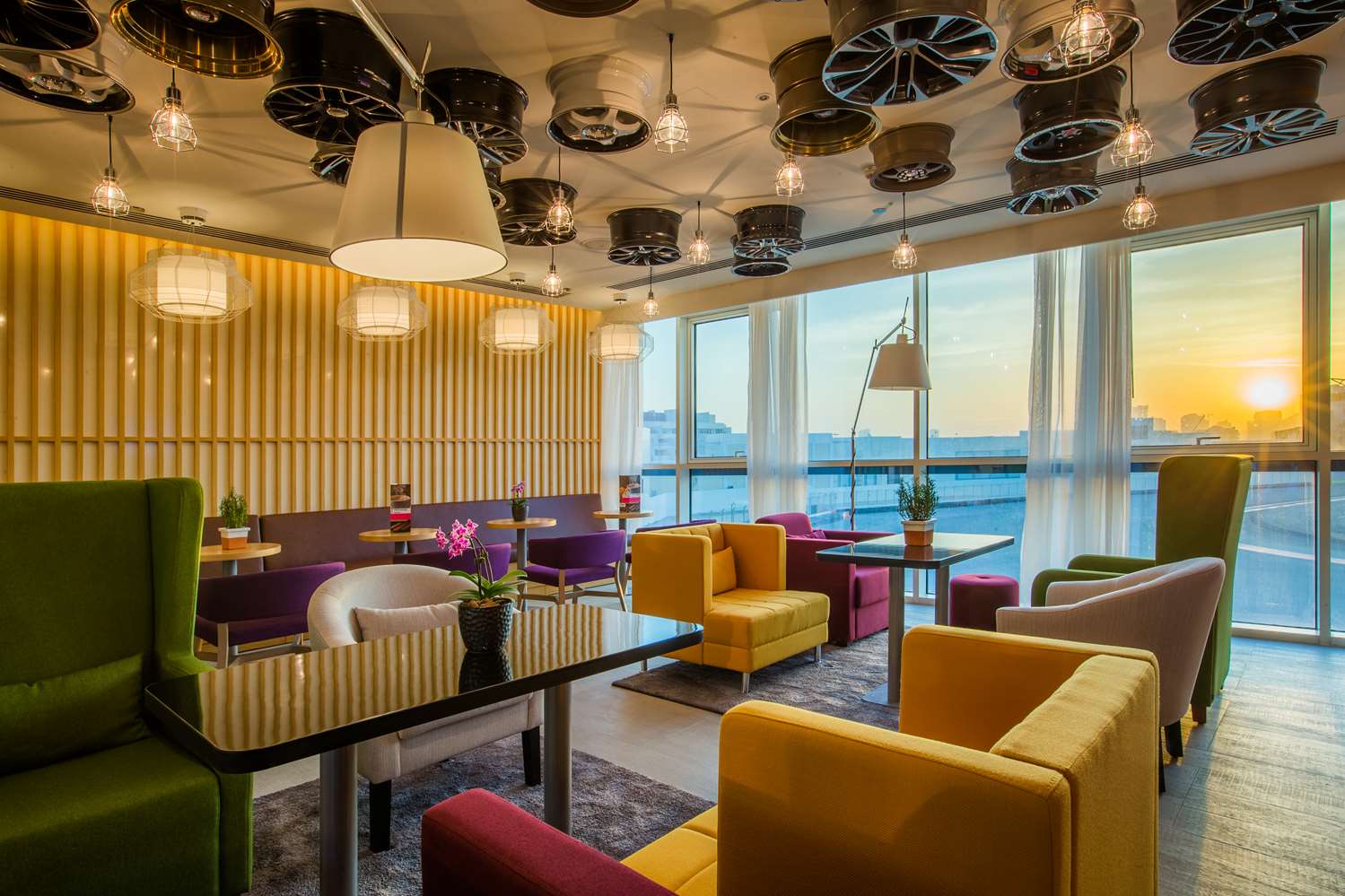 Park Inn by Radisson Dubai Motor City 2